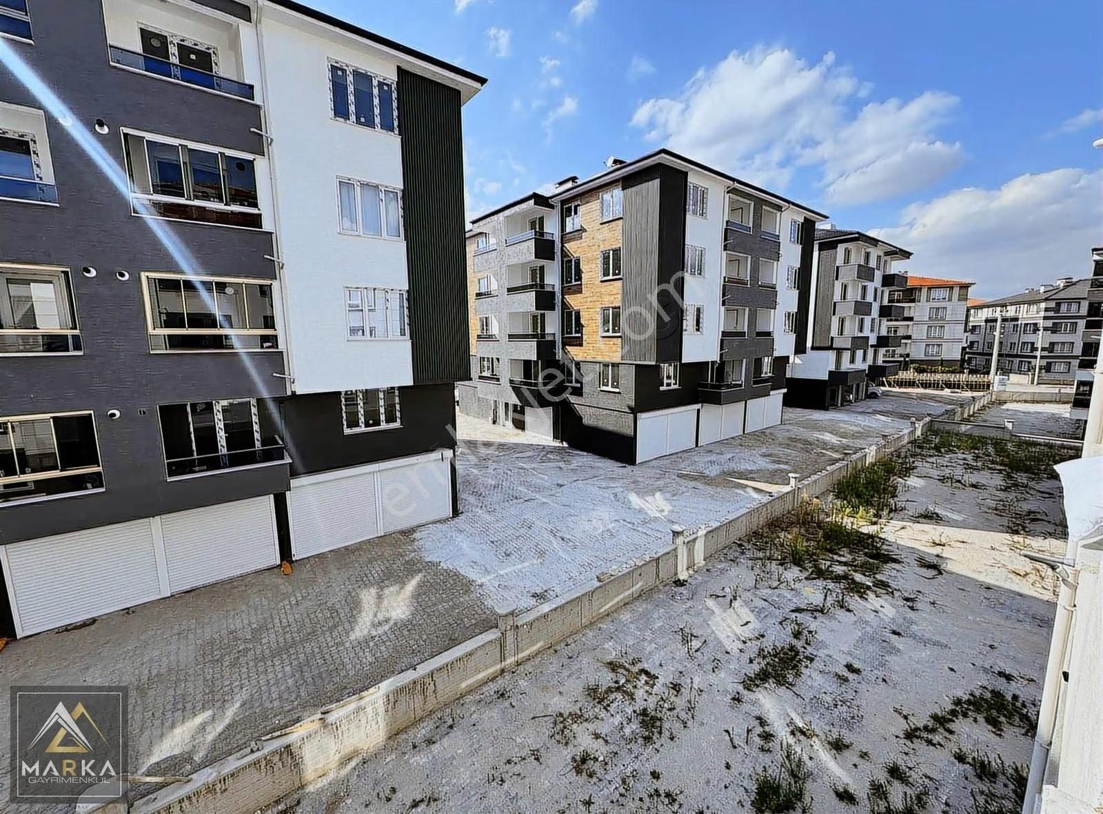 Marka'dan Sporkent'te Asansörlü Lüks Sıfır 2+1 Satılık Daire - Görsel 6