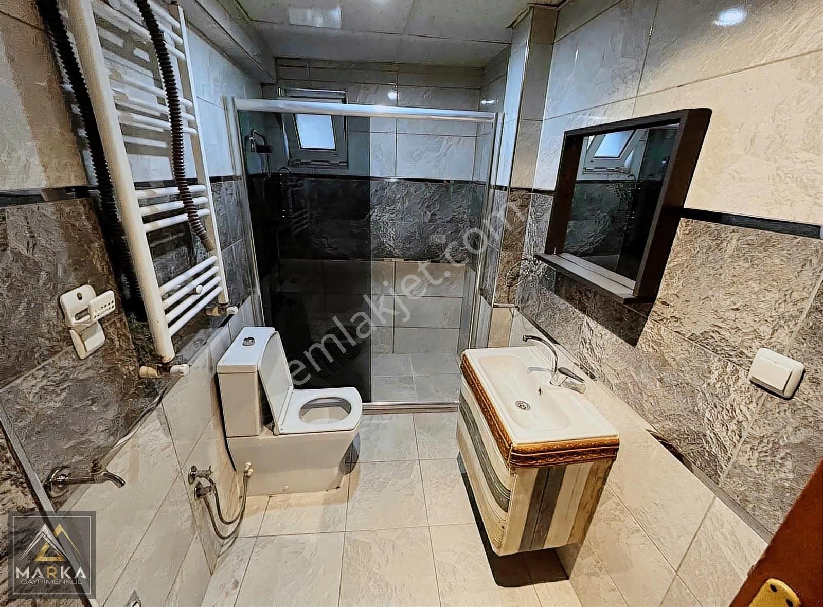 Marka'dan Atatürk Bulv. Arkası Cafeler Cad.arakat 2+1 İçi Yapılı - Görsel 21