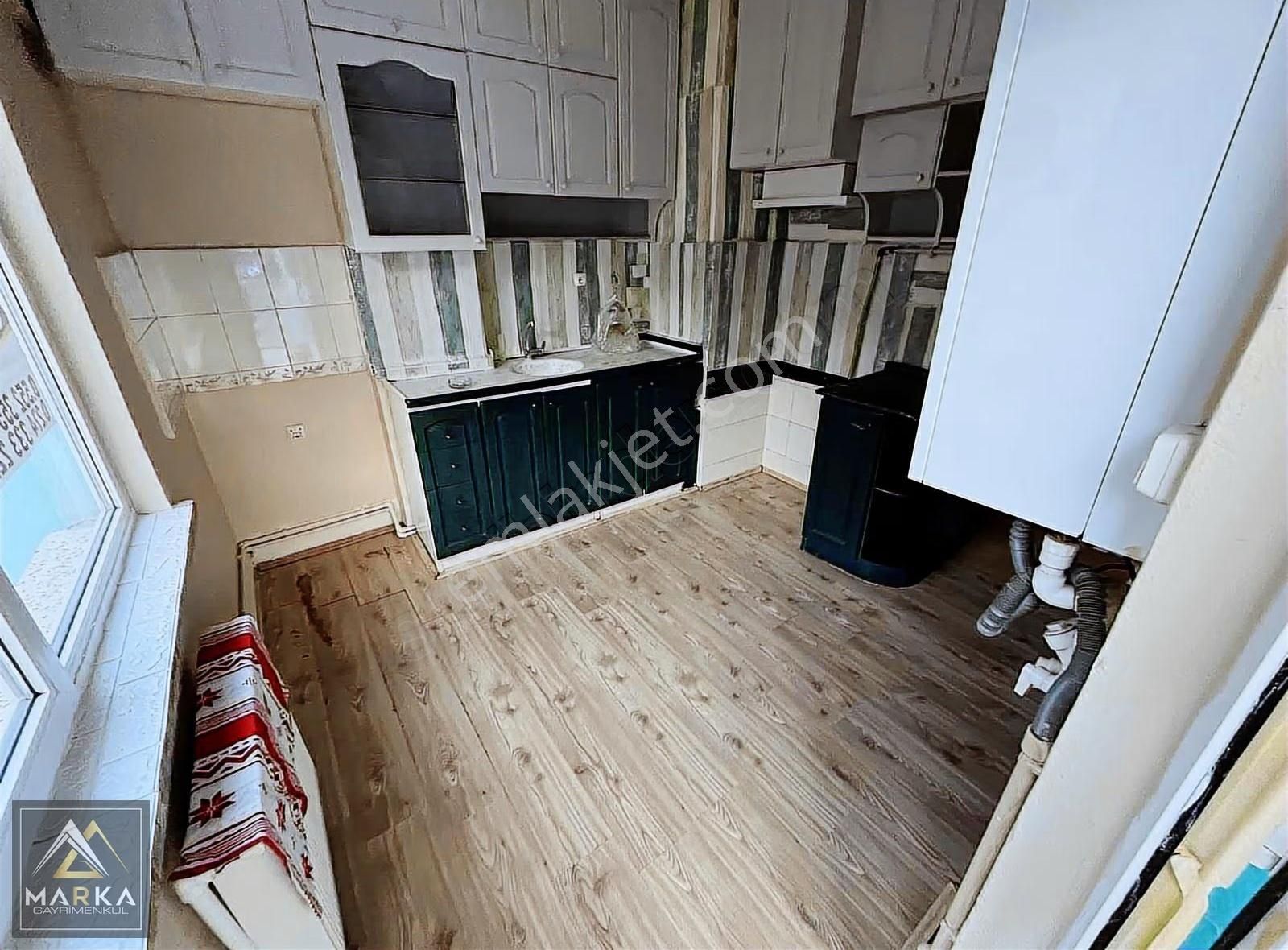 Marka'dan Atatürk Bulv. Arkası Cafeler Cad.arakat 2+1 İçi Yapılı - Görsel 22