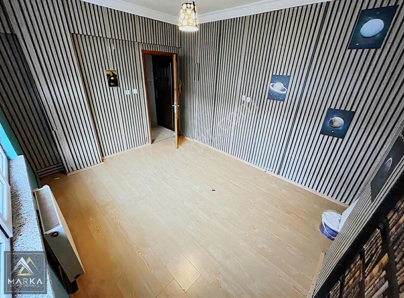 Marka'dan Atatürk Bulv. Arkası Cafeler Cad.arakat 2+1 İçi Yapılı - Görsel 12