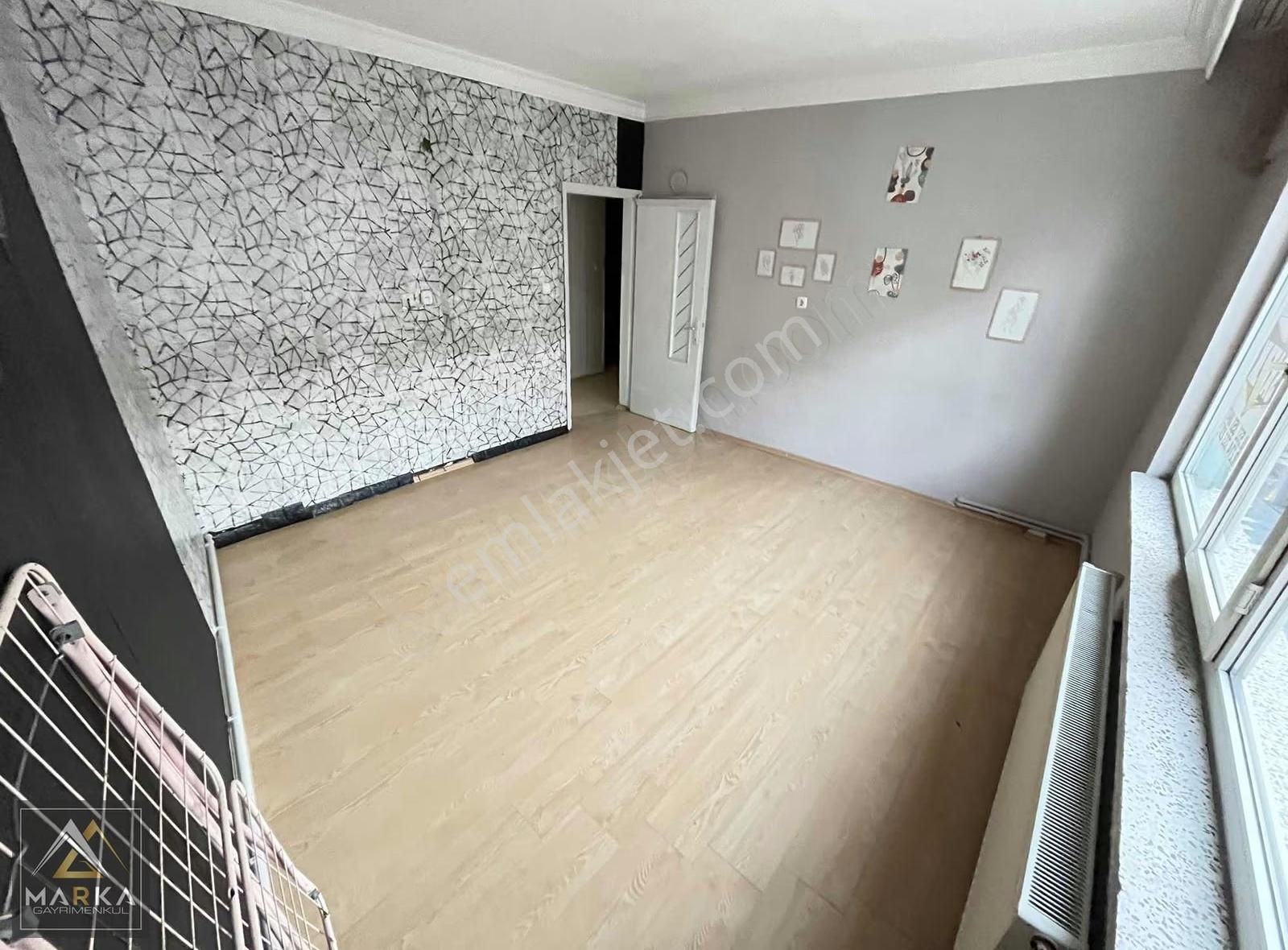 Marka'dan Atatürk Bulv. Arkası Cafeler Cad.arakat 2+1 İçi Yapılı - Görsel 3