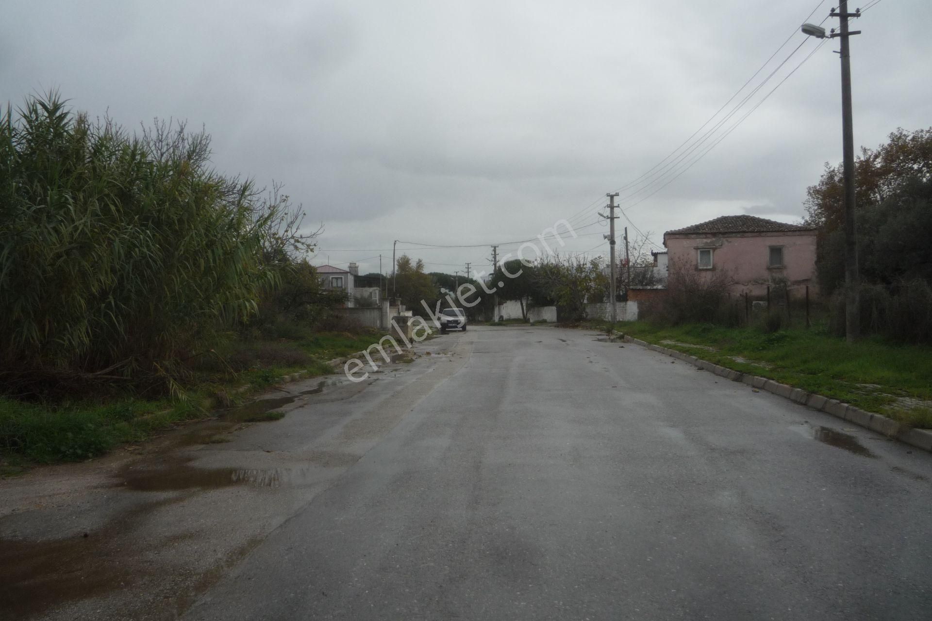 İzmir Torbalı Gold Emlaktan Çırpıda Satılık Konut İmarlı Arsa - Görsel 2