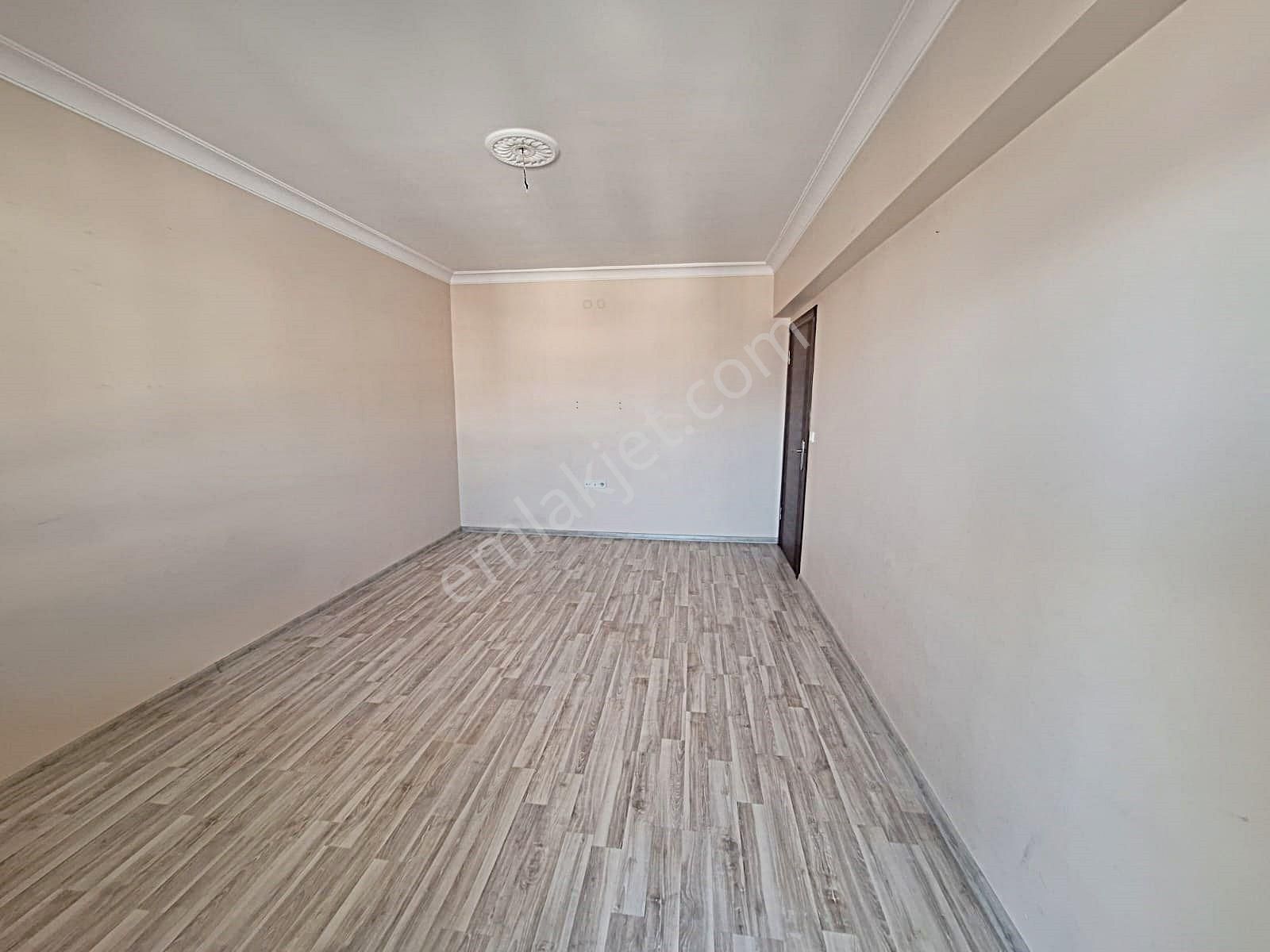 Cihandan Burç Mah Nülüfer Cadde Üzeri Sevale Çok Yakın 3+1 Daire - Görsel 24