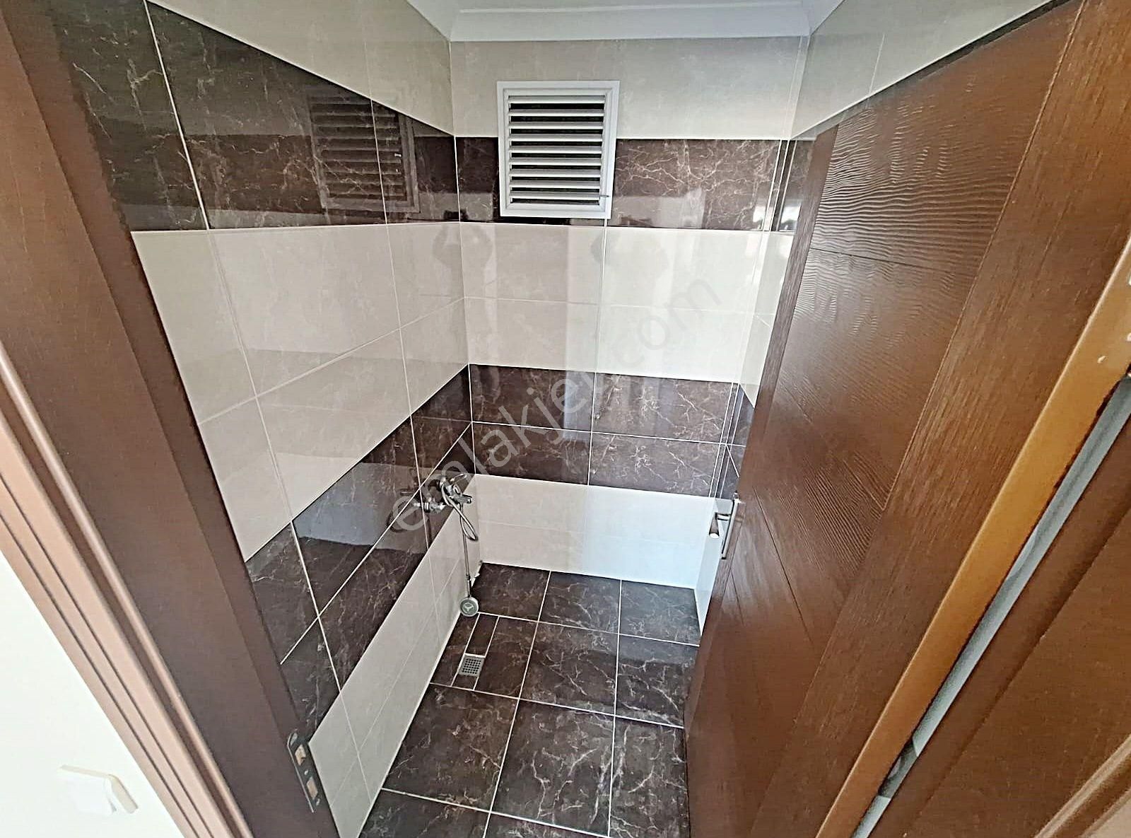 Cihandan Burç Mah Nülüfer Cadde Üzeri Sevale Çok Yakın 3+1 Daire - Görsel 22