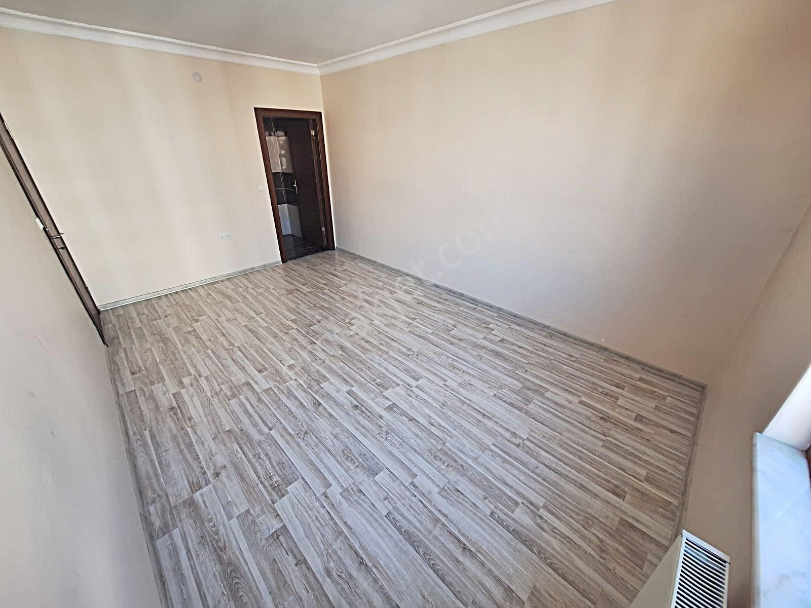 Cihandan Burç Mah Nülüfer Cadde Üzeri Sevale Çok Yakın 3+1 Daire - Görsel 16