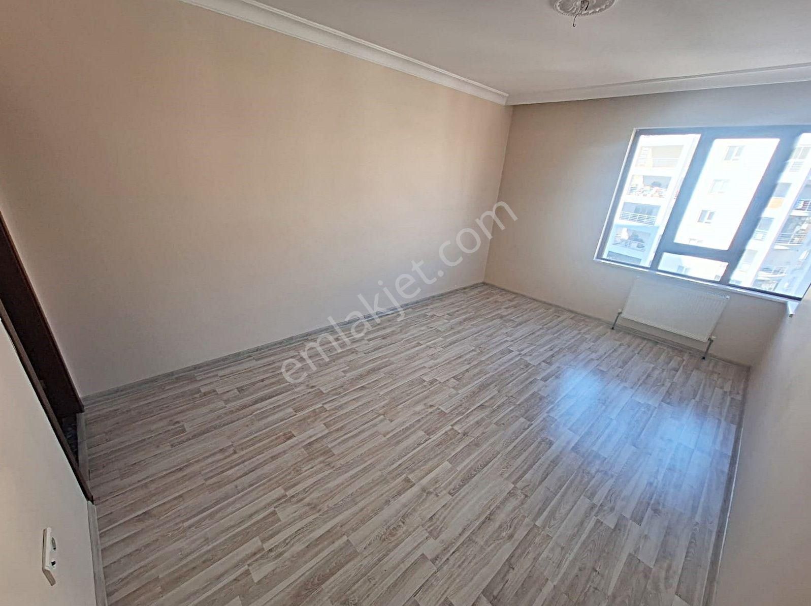 Cihandan Burç Mah Nülüfer Cadde Üzeri Sevale Çok Yakın 3+1 Daire - Görsel 15