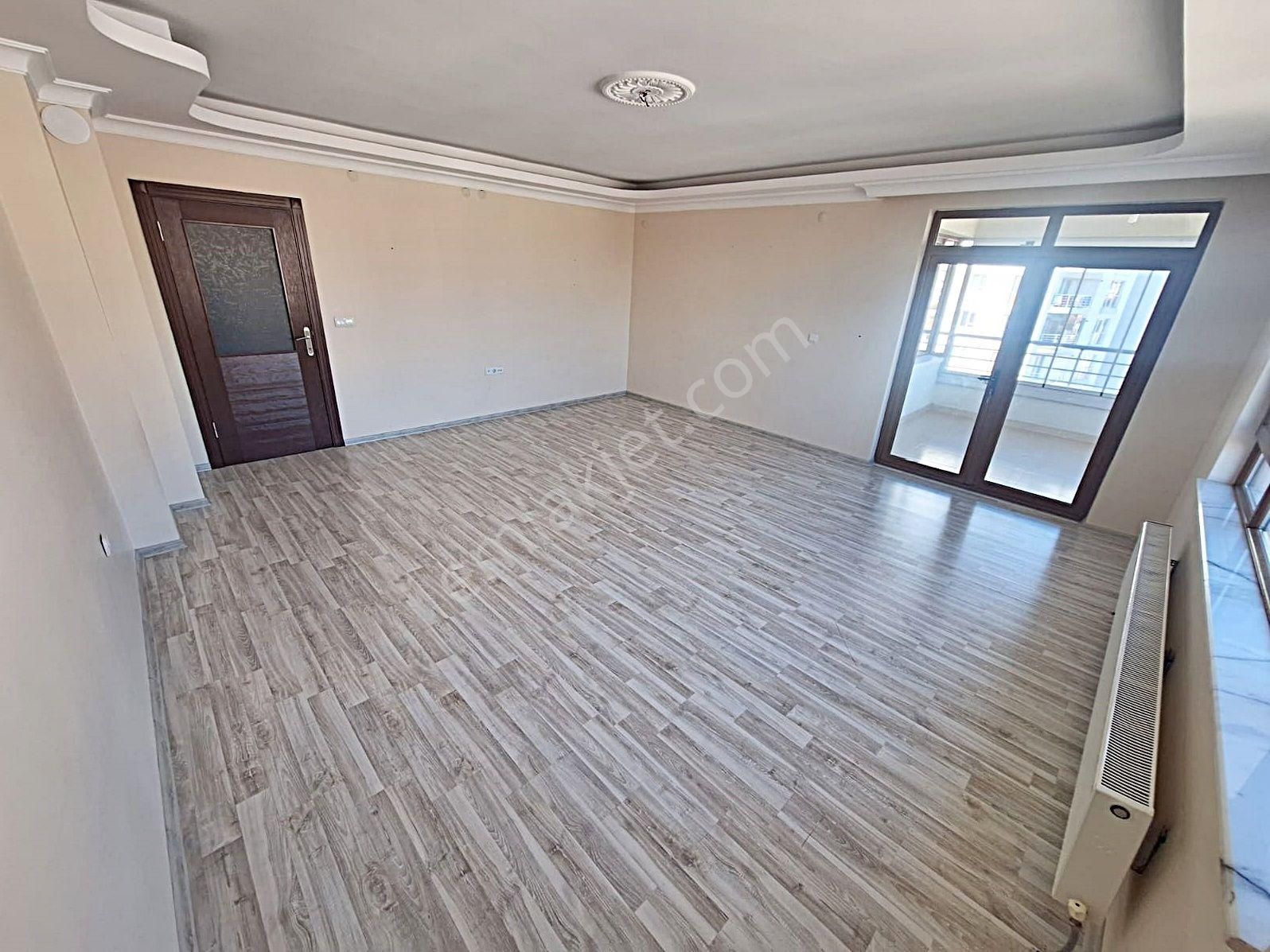 Cihandan Burç Mah Nülüfer Cadde Üzeri Sevale Çok Yakın 3+1 Daire - Görsel 11