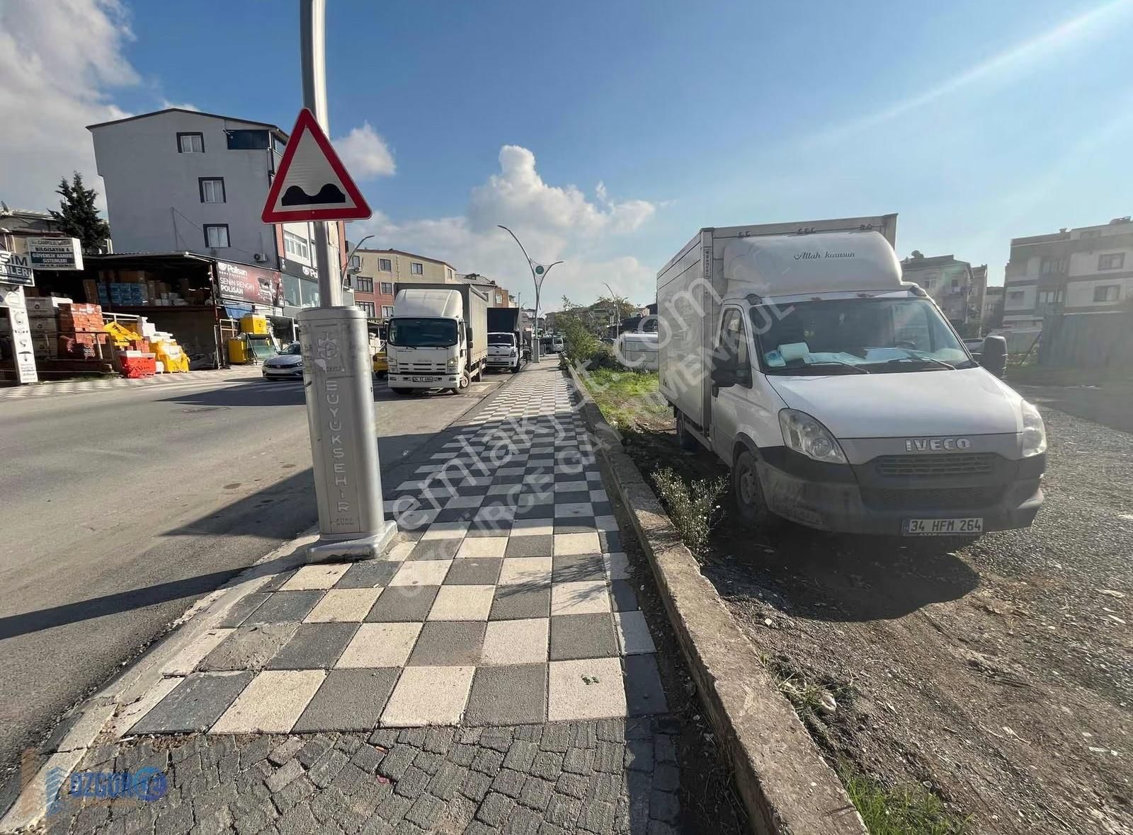 Nenehatun Lokman Hekim Caddesine Cephe Satılık 1258 M2 Arsa - Görsel 6