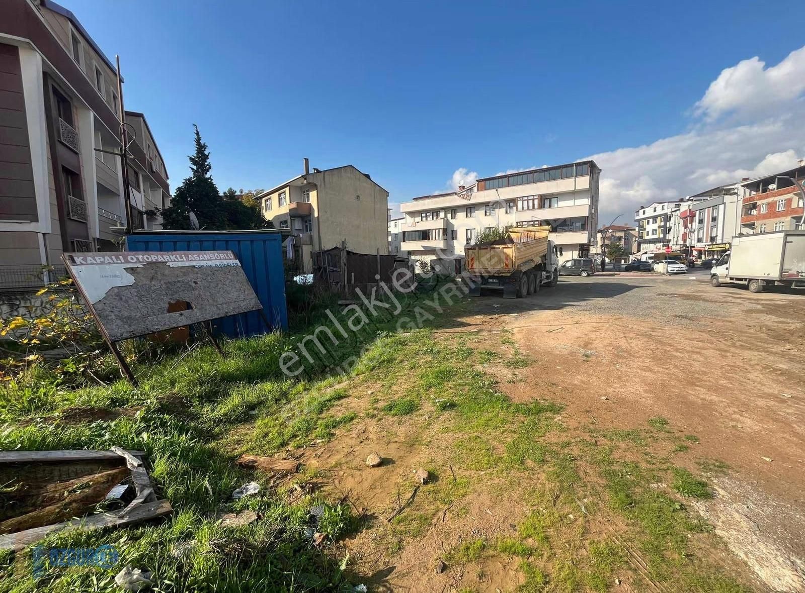 Nenehatun Lokman Hekim Caddesine Cephe Satılık 1258 M2 Arsa - Görsel 8