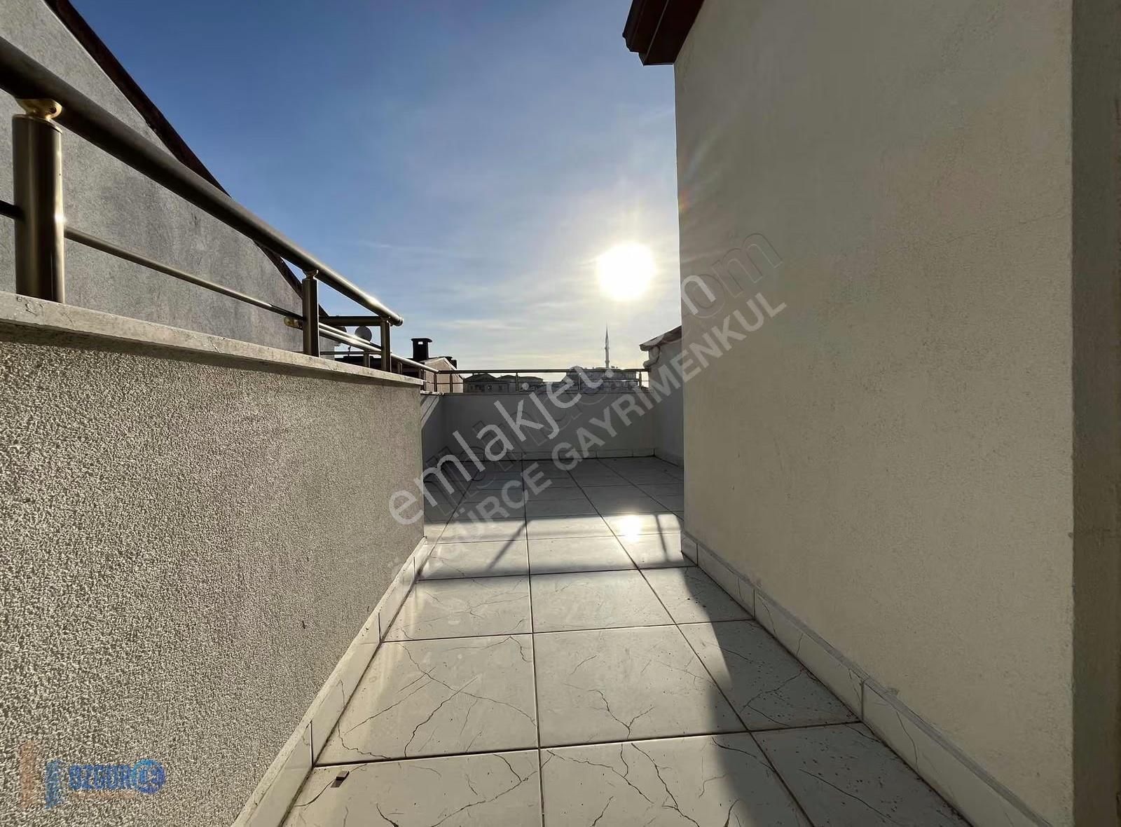 Darıca Marmaray Durağına Yürüme Mesafesinde 4+1 Dubleks Daire - Görsel 4