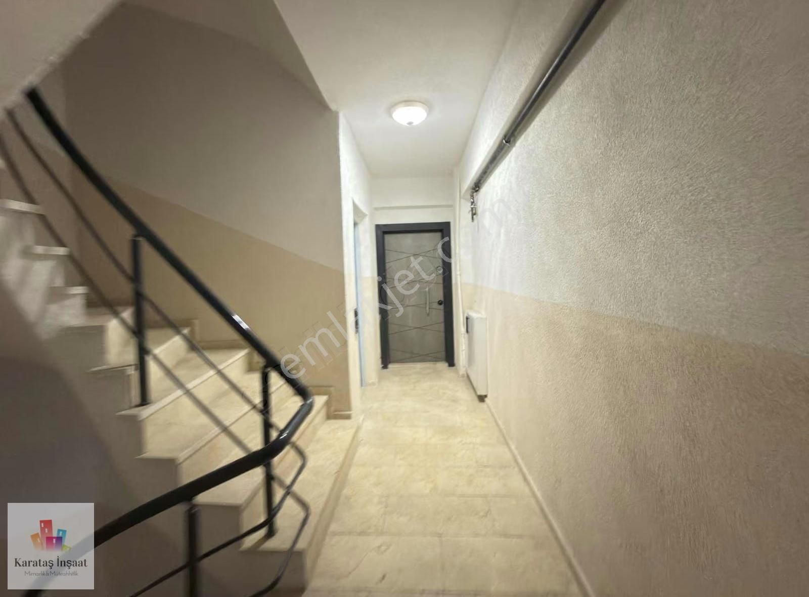 Karataş'tan Yeni Pazar Sokağında Merkezi Yerde 2+1 90 M² Ara Kat - Görsel 13