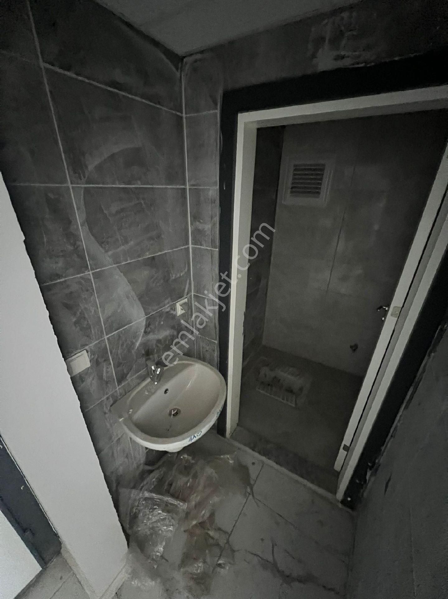 Pelitlibağ Mahallesinde Cadde Üzerinde Sıfır 2+1 Daıre 3.199.000 Tl - Görsel 11