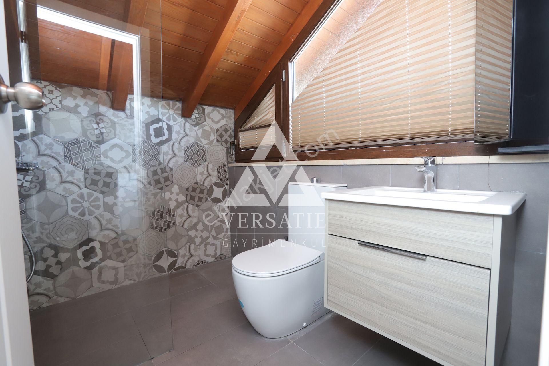 Sarıyer Sedadkent Te Boğaz Manzaralı Havuzlu Satılık Villa - Görsel 18