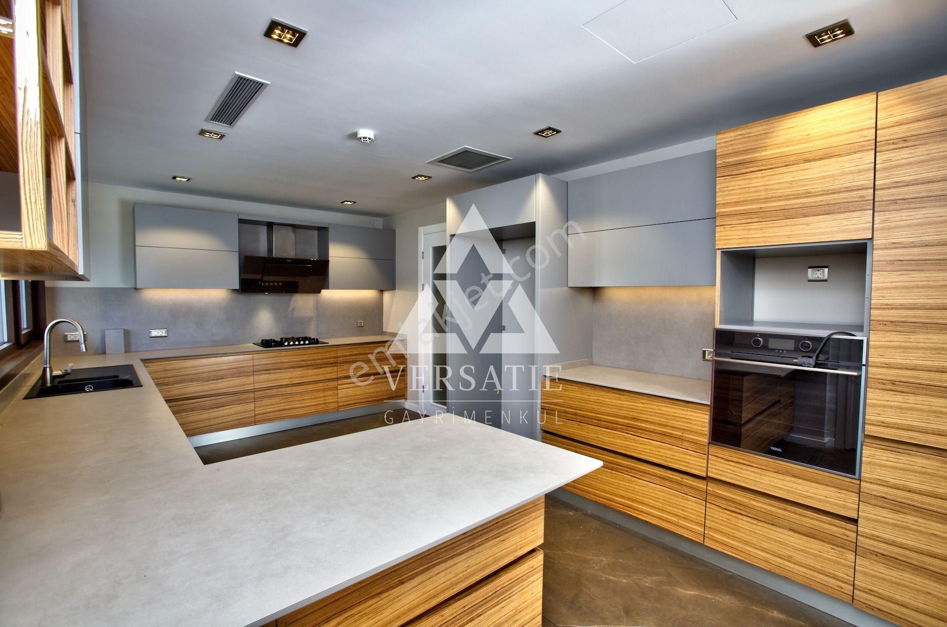 Sarıyer Sedadkent Te Boğaz Manzaralı Havuzlu Satılık Villa - Görsel 13