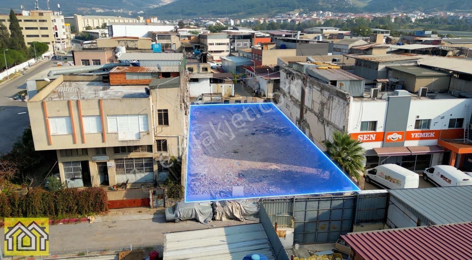 Bornova Kemalpaşa Cad. Yakını 689 M² Ticari İmarlı Arsa 2 Kat - Görsel 4