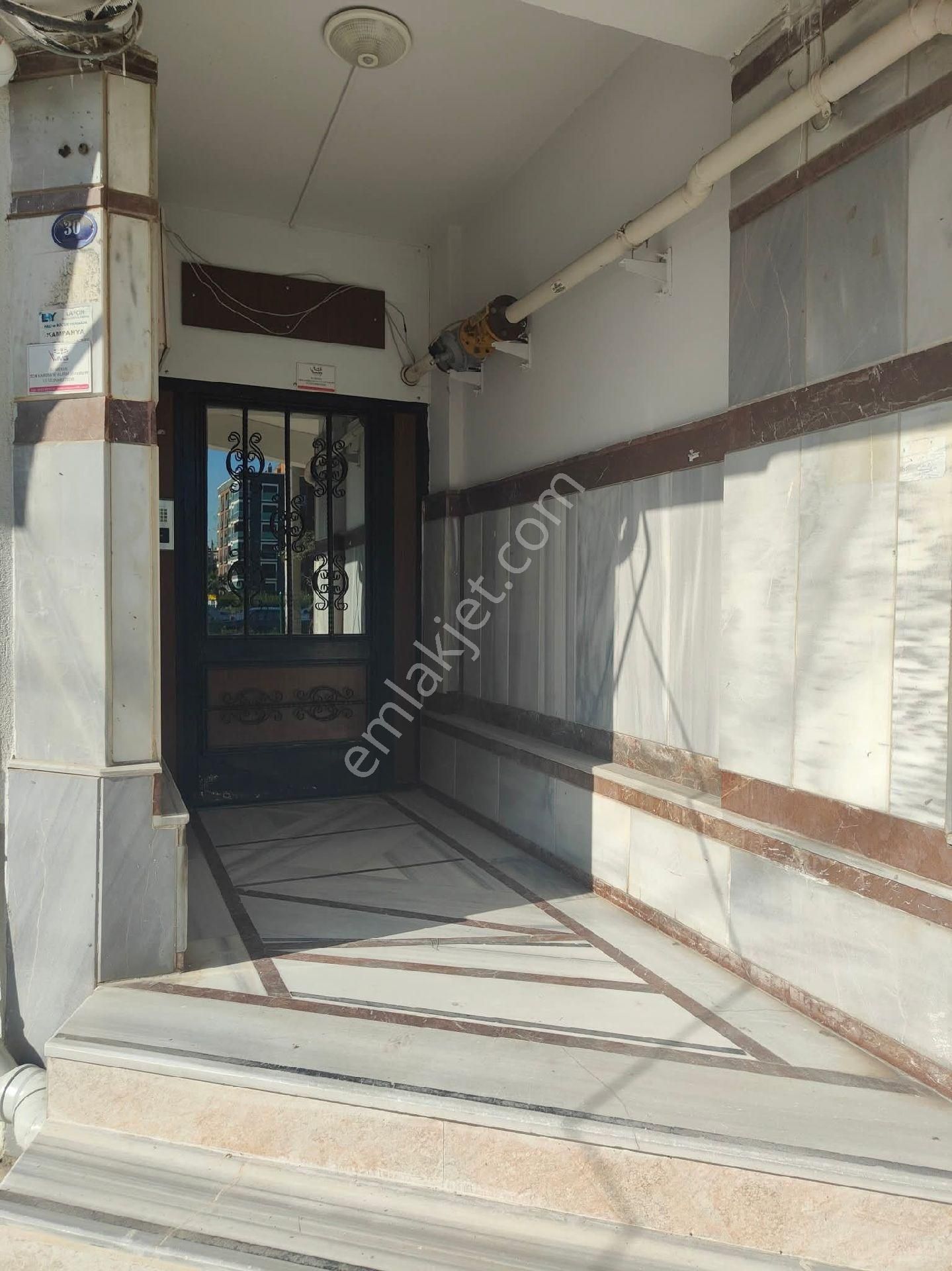 Izmır Atasehır Satılık Daıre - Görsel 3