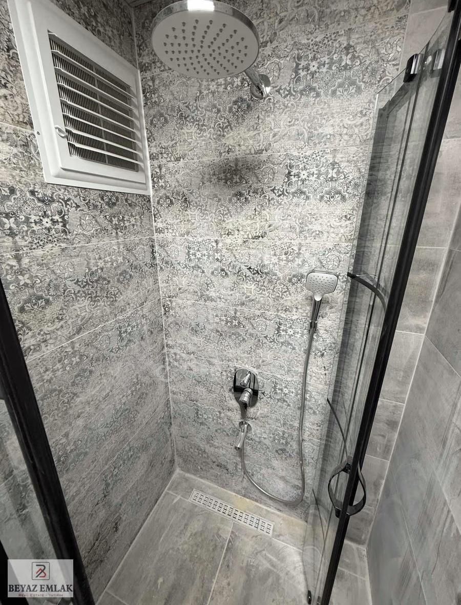 " Tramvaya Adım Mesafede " 3+1 135m2 Çift Balkon Asansörlü Sıfır - Görsel 10