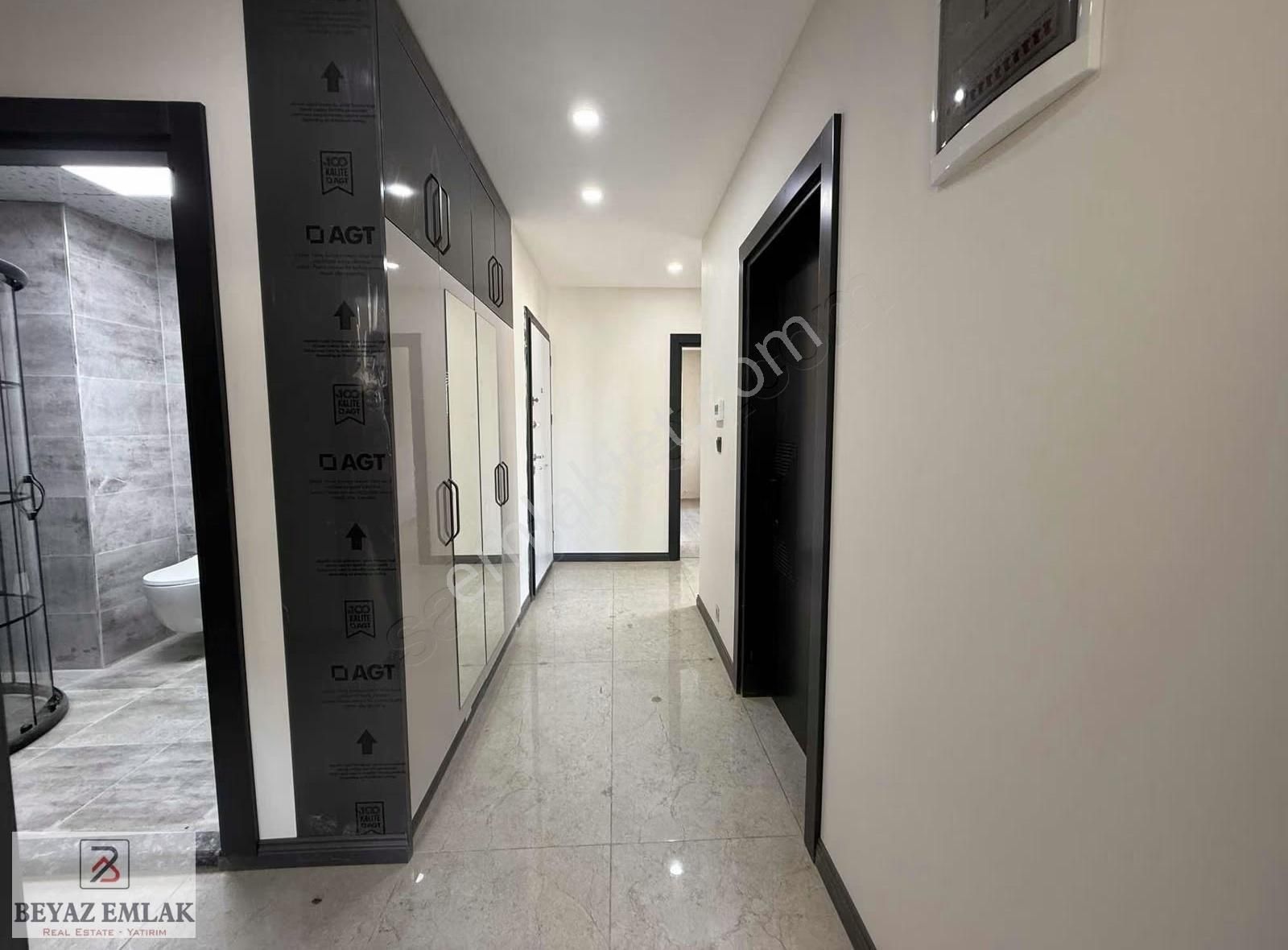 " Tramvaya Adım Mesafede " 3+1 135m2 Çift Balkon Asansörlü Sıfır - Görsel 31