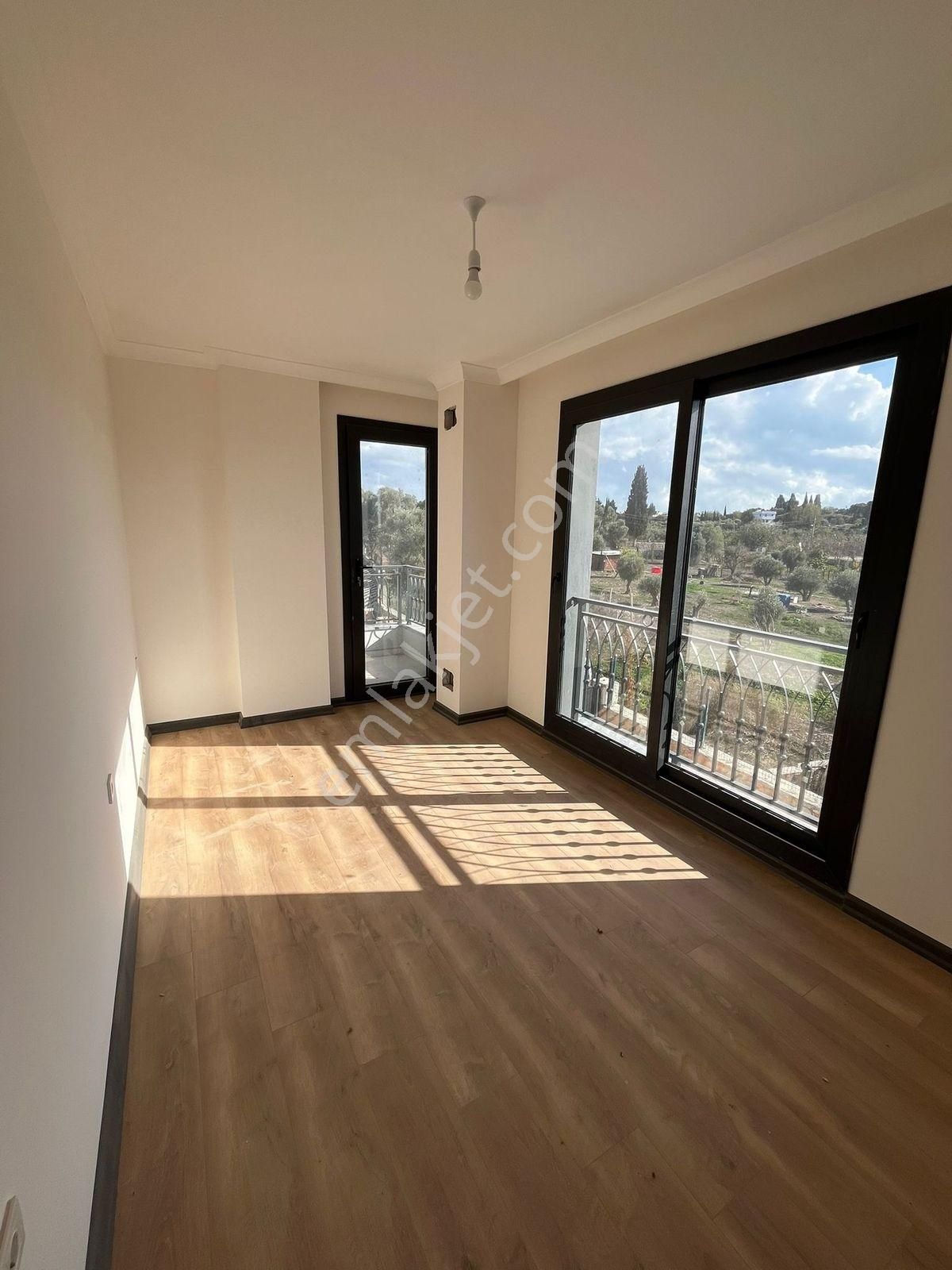 Hisar Mahallesinde 3+1 Havuzlu Villa - Görsel 13