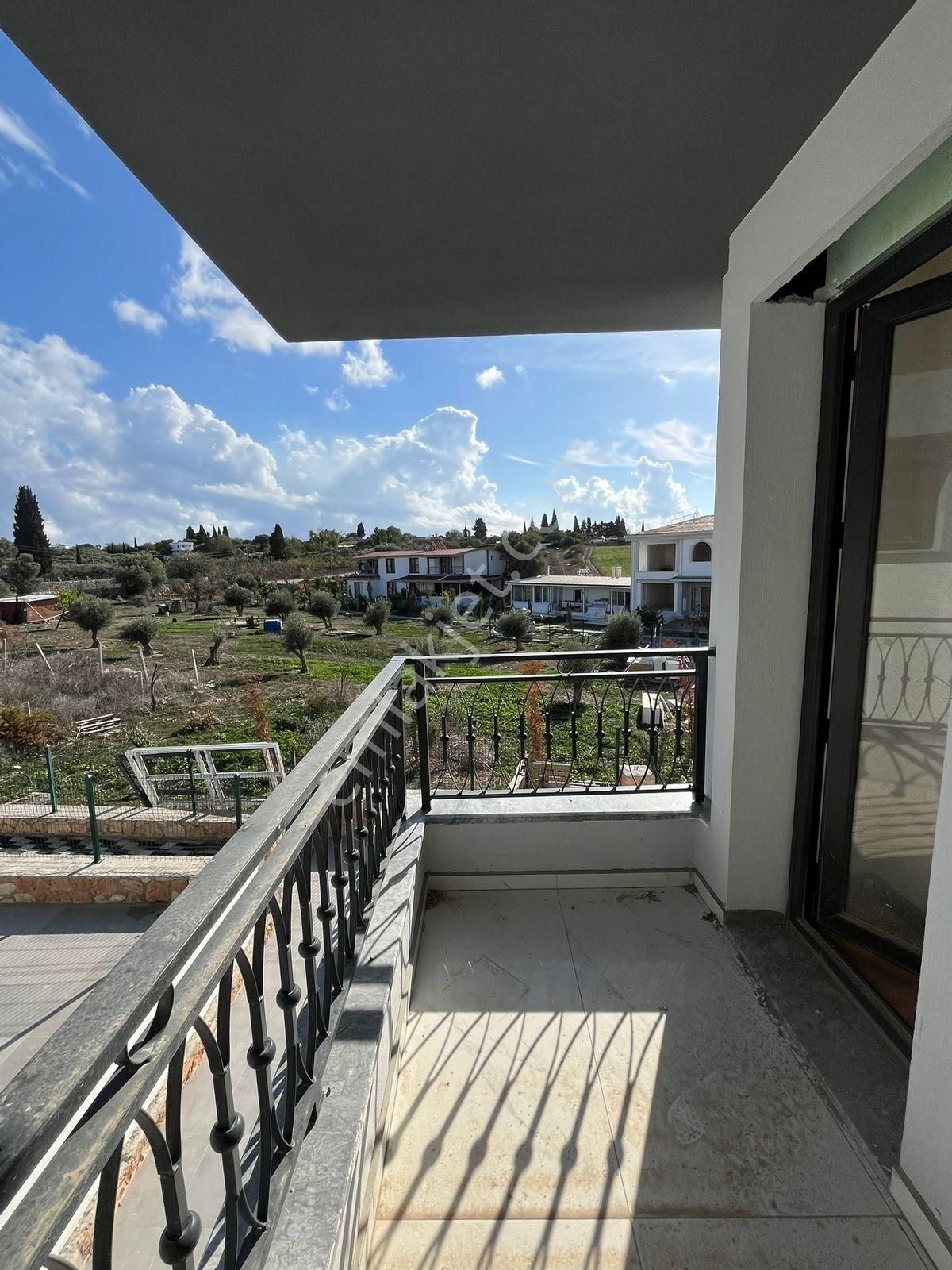 Hisar Mahallesinde 3+1 Havuzlu Villa - Görsel 20