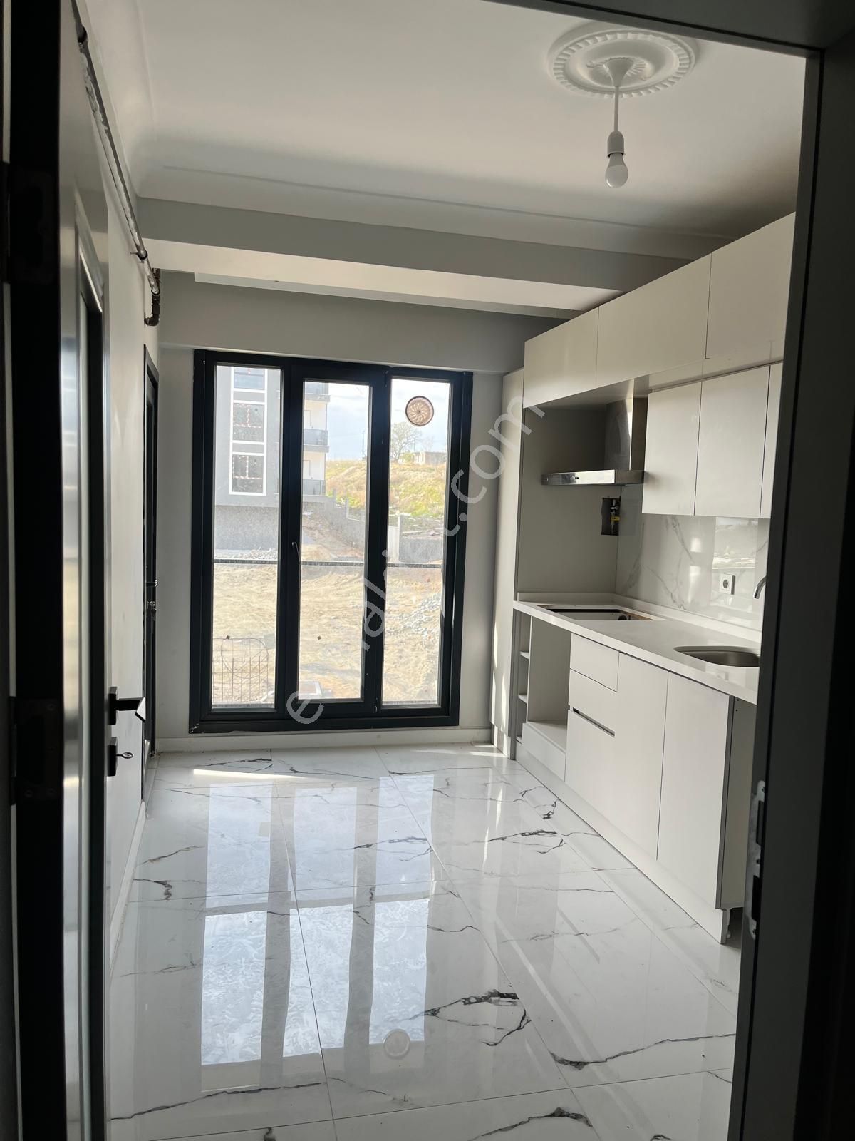 Sıfır Kullanıma Hazır 2+1 105m2 Rumeli Mah - Görsel 3