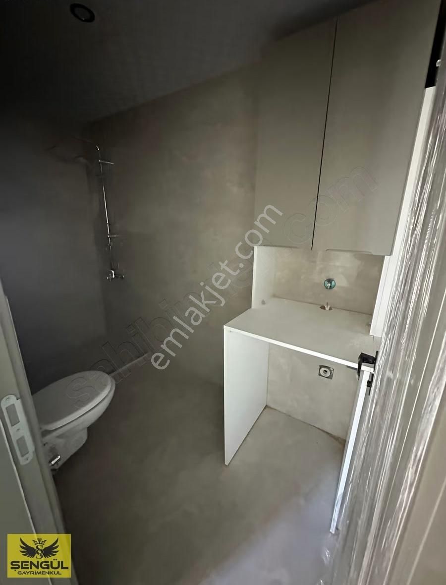 Şemikler Mahallesinde Satılık 3+1 145m2 Satılık Lüks Daire - Görsel 3