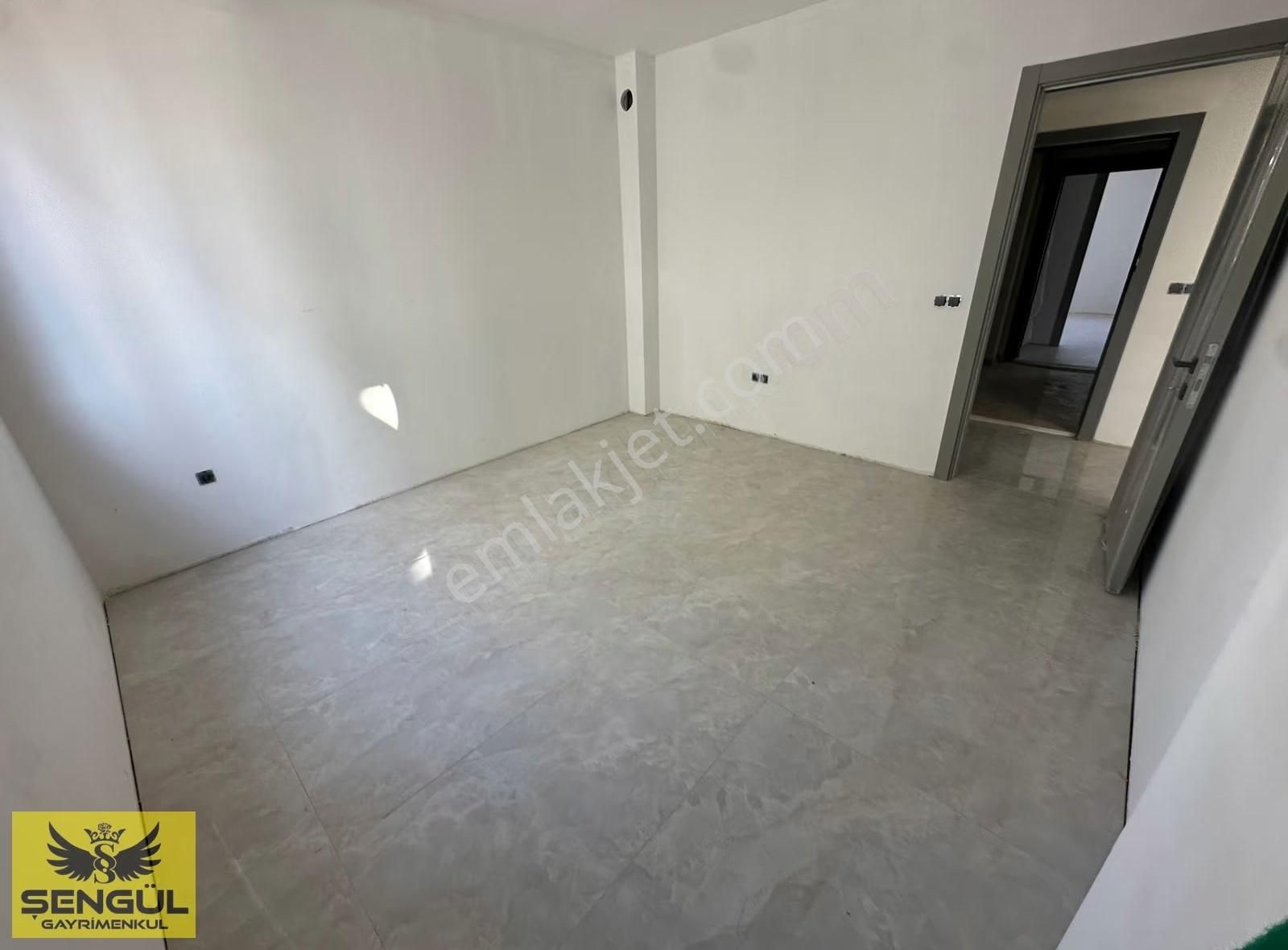 Şemikler Mahallesinde Satılık 3+1 145m2 Satılık Lüks Daire - Görsel 15