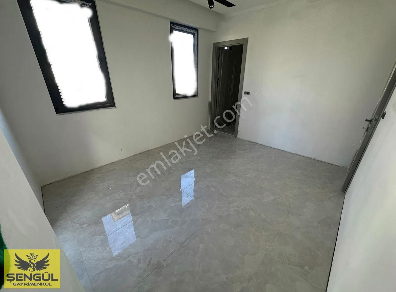 Şemikler Mahallesinde Satılık 3+1 145m2 Satılık Lüks Daire - Görsel 9