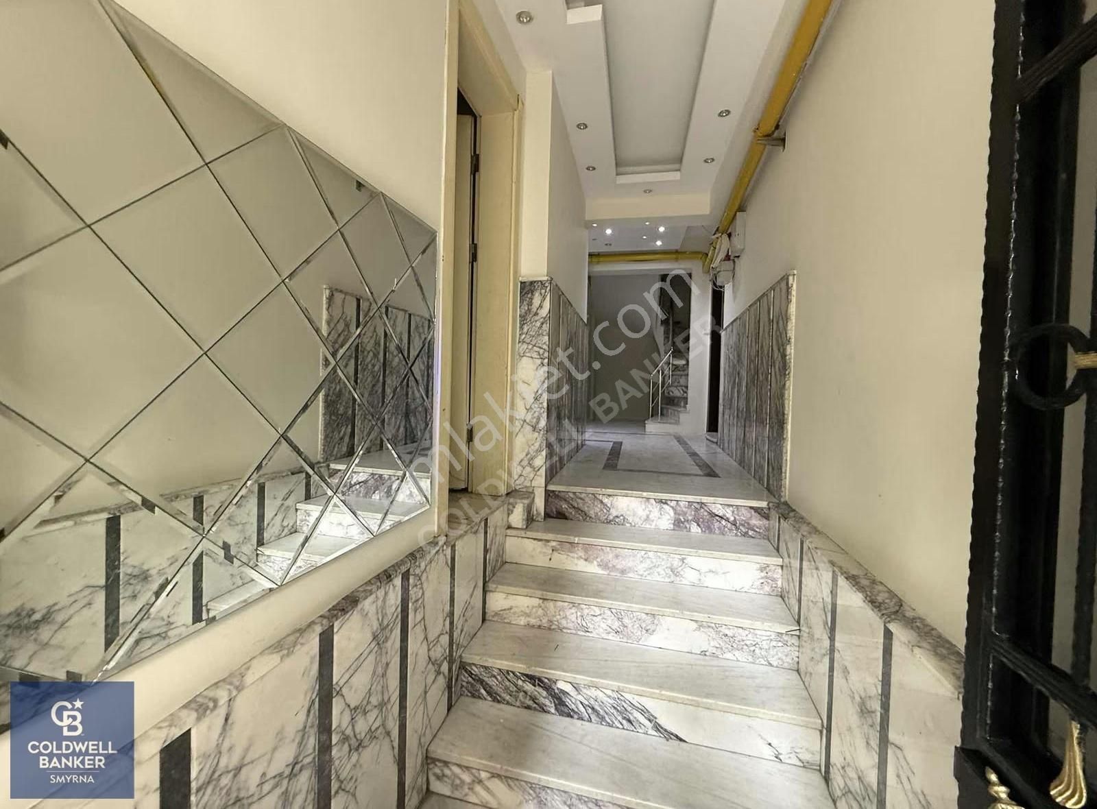 Merkezi Konumda 190 M² 3+1 Daire Yeşilyurtun Kalbinde! - Görsel 4