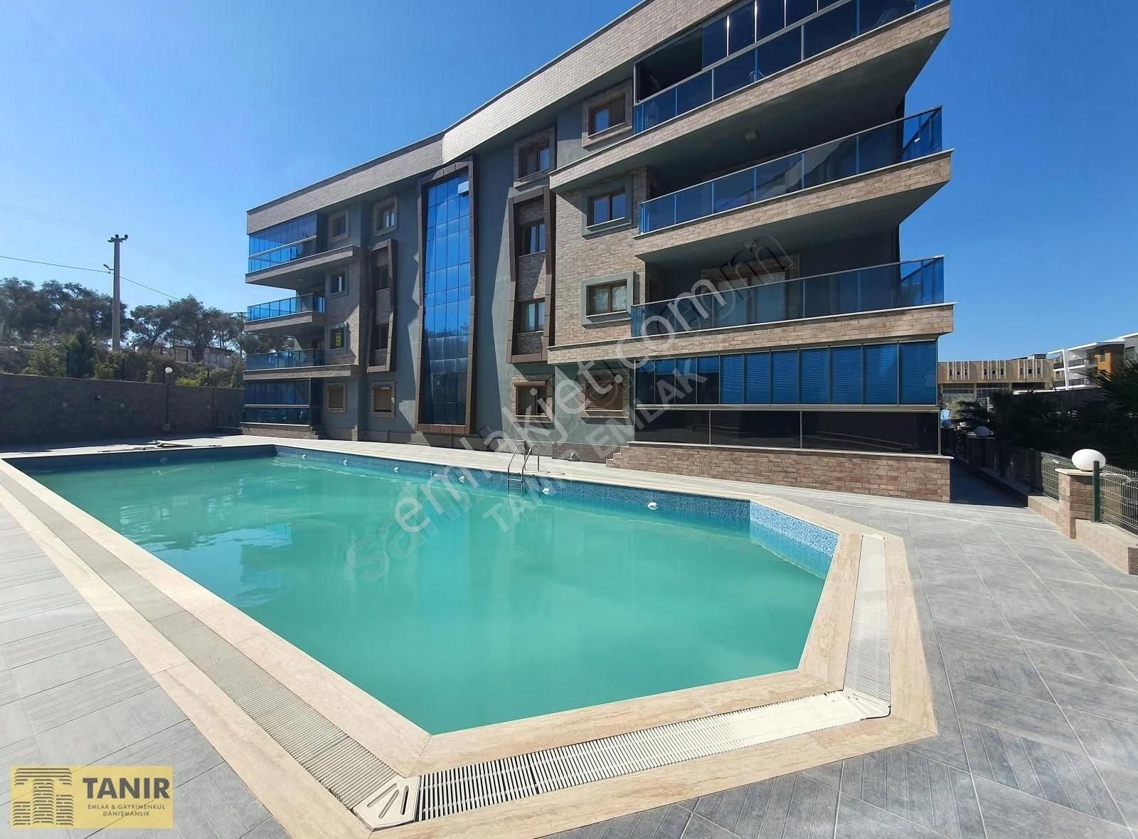 Güvenlikli Sitede Lüks 3+1 Doğalgazlı Daire - Görsel 2