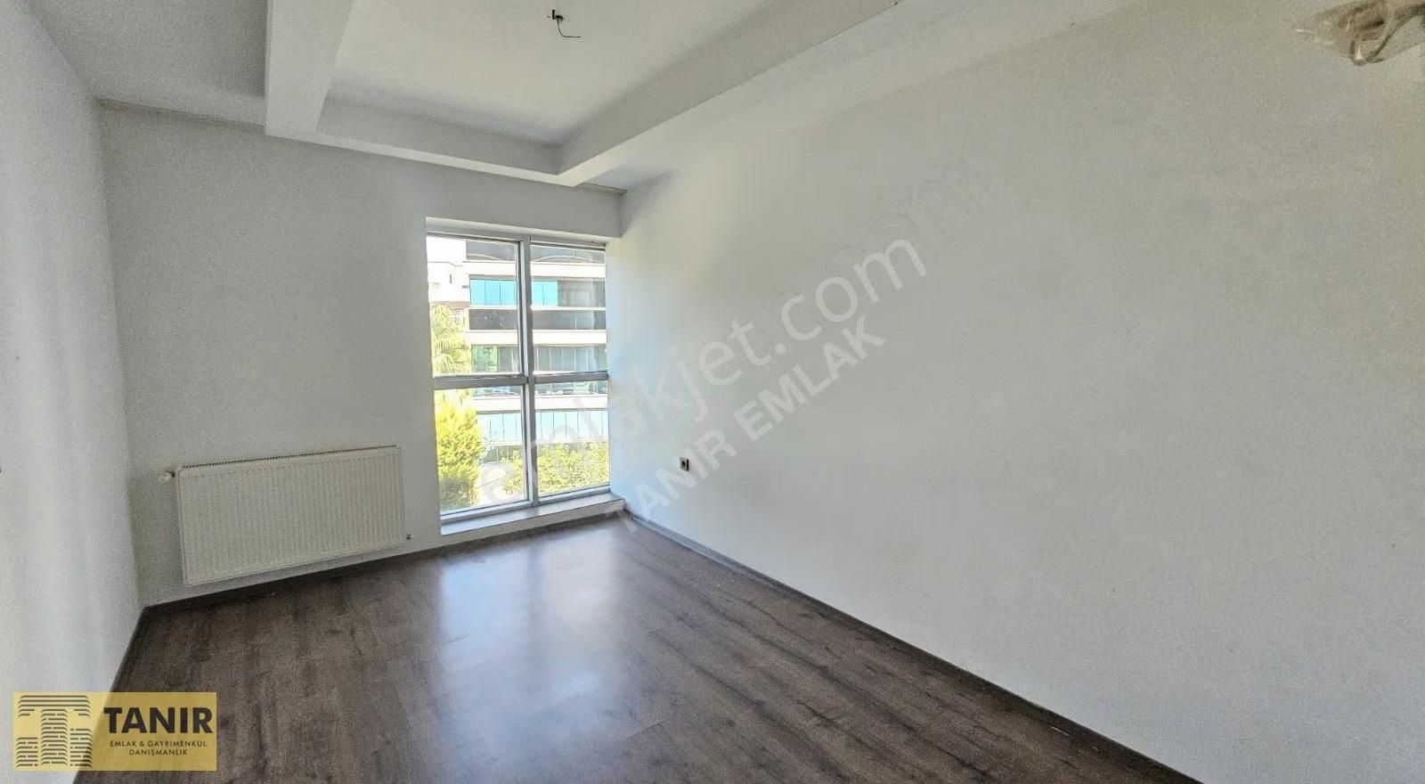 Güvenlikli Sitede Lüks 3+1 Doğalgazlı Daire - Görsel 24