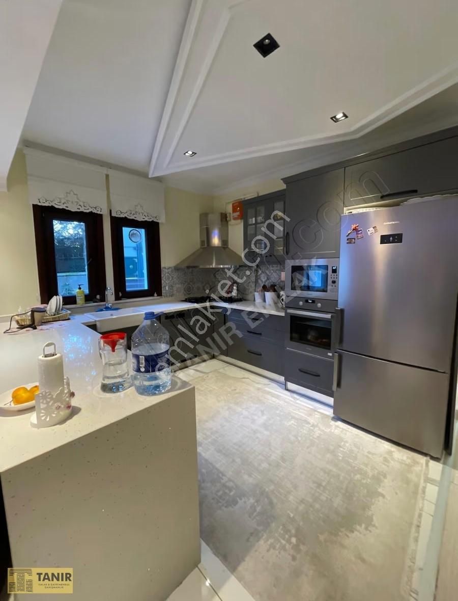 Bahçeşehir 2.kısımdapazartürk Civarı Satılık Tadilatlı Lüx Villa - Görsel 3