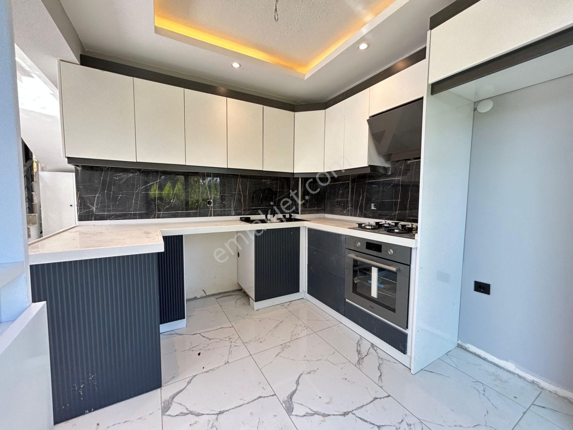 Yüksel'den Satılık Şok Fırsat Arsa İçirisinde Müstakil Havuzlu 3+1 Villa - Görsel 4