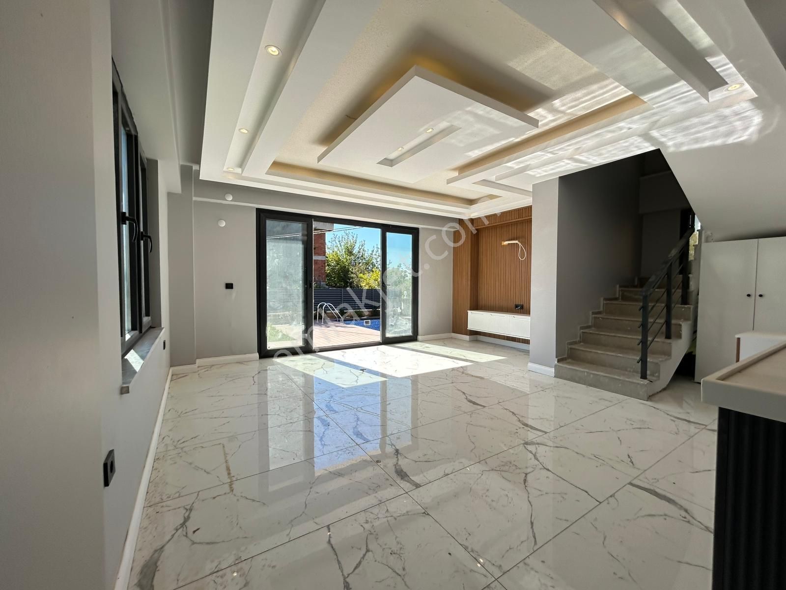 Yüksel'den Satılık Şok Fırsat Arsa İçirisinde Müstakil Havuzlu 3+1 Villa - Görsel 22