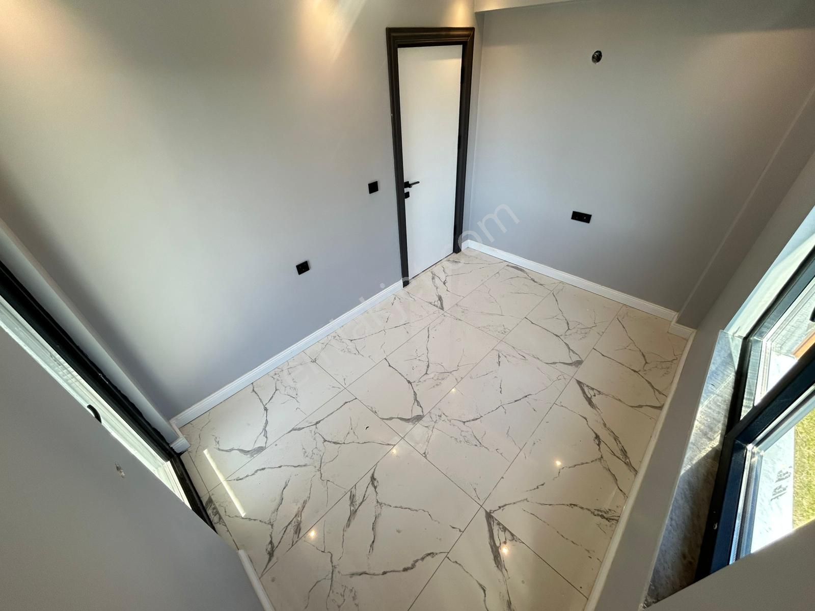 Yüksel'den Satılık Şok Fırsat Arsa İçirisinde Müstakil Havuzlu 3+1 Villa - Görsel 15