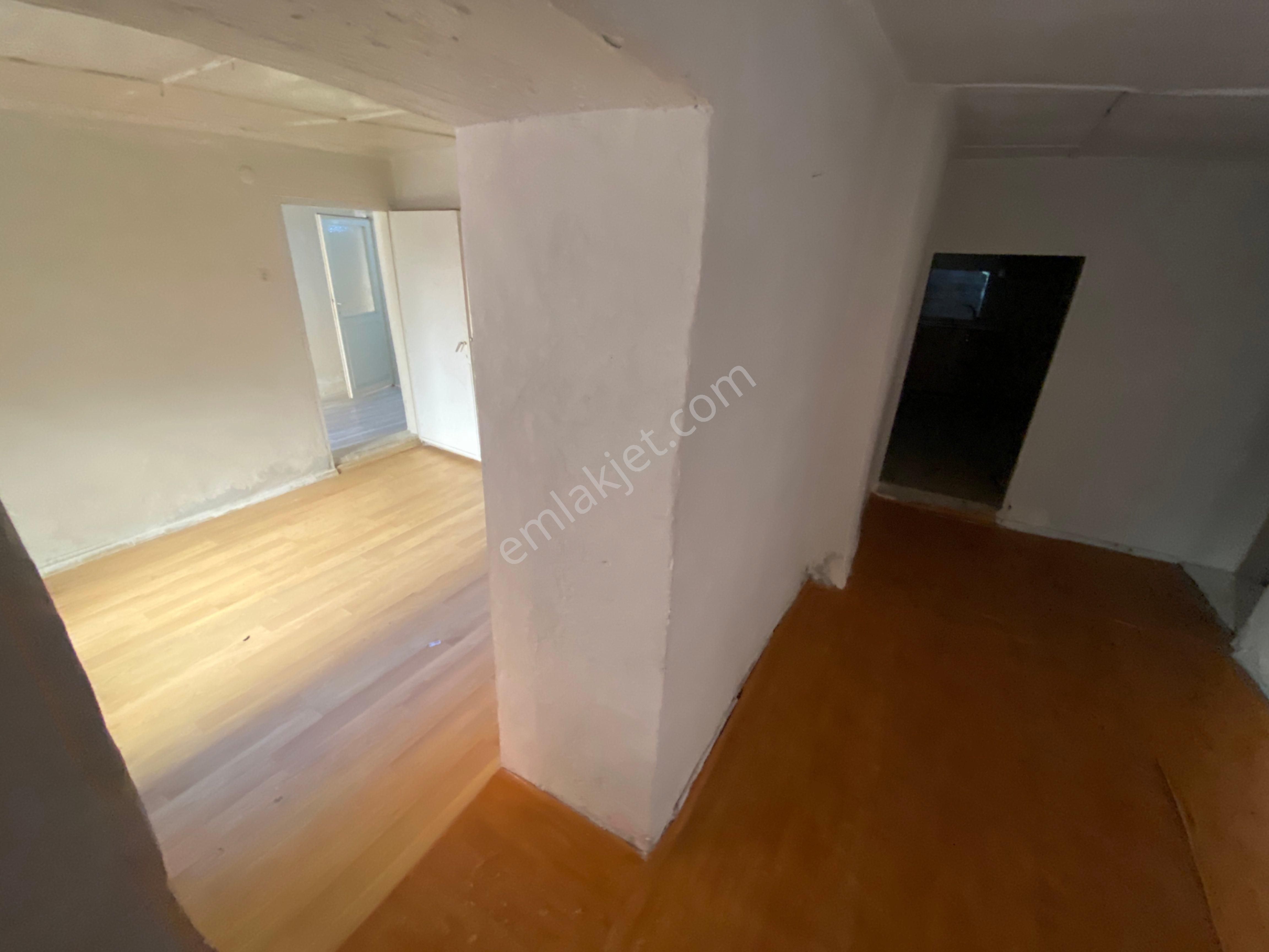 Murat Mahallesinde Bahçeli Müstakil Ev Fırsatı!!! - Görsel 4