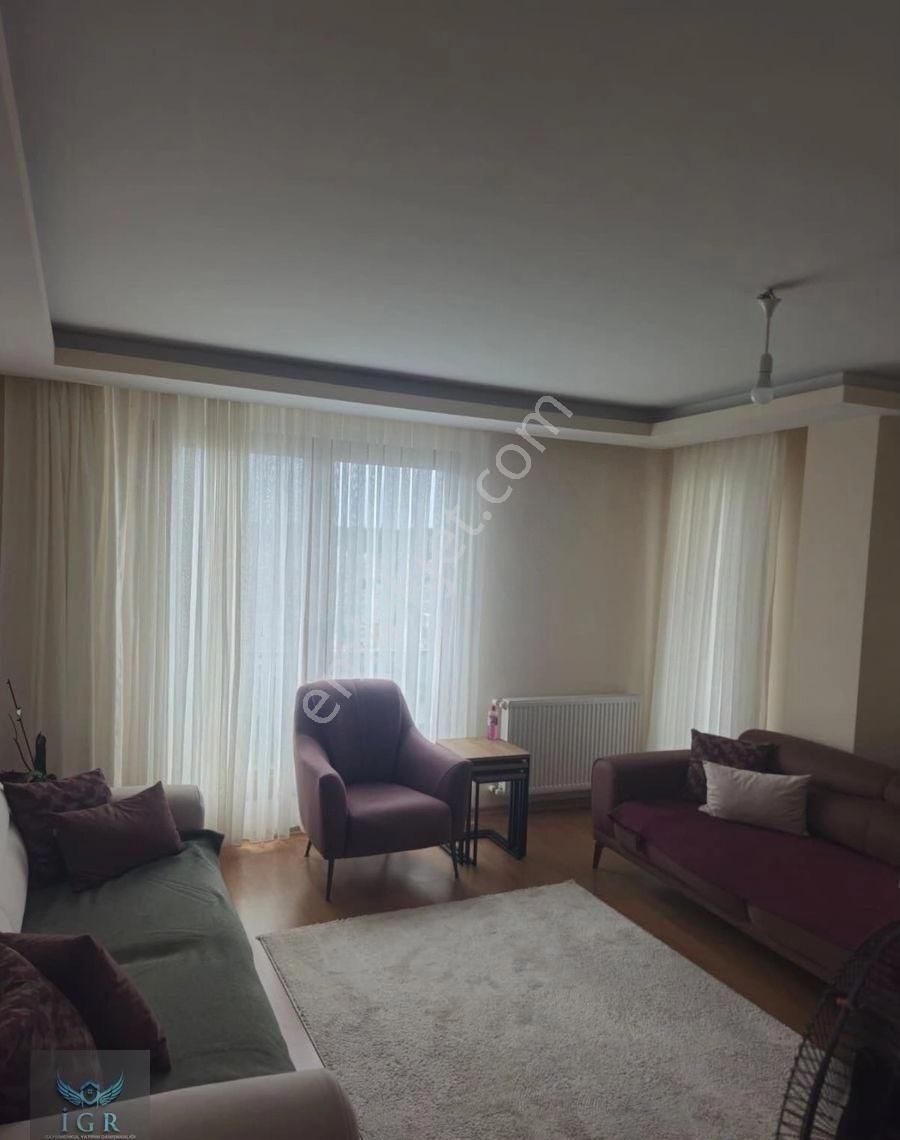 İgr Gayrimenkul Üsküdar Merkezde Satılık Daire Arakat 2+1 - Görsel 17