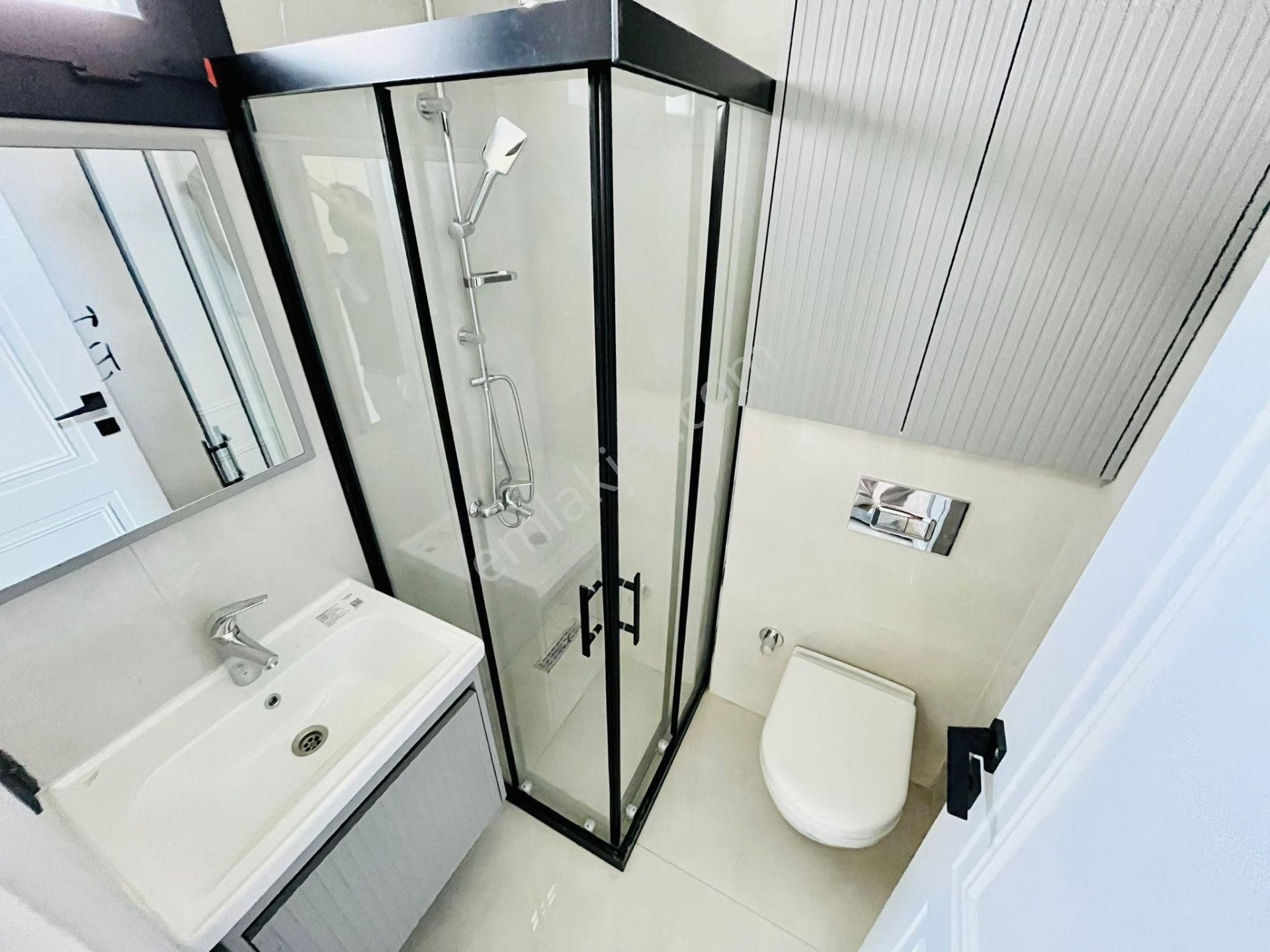 Yükselden Satılık Körfez Manzarasına Doyamayacağınız Tam Bağımsız Villa - Görsel 21