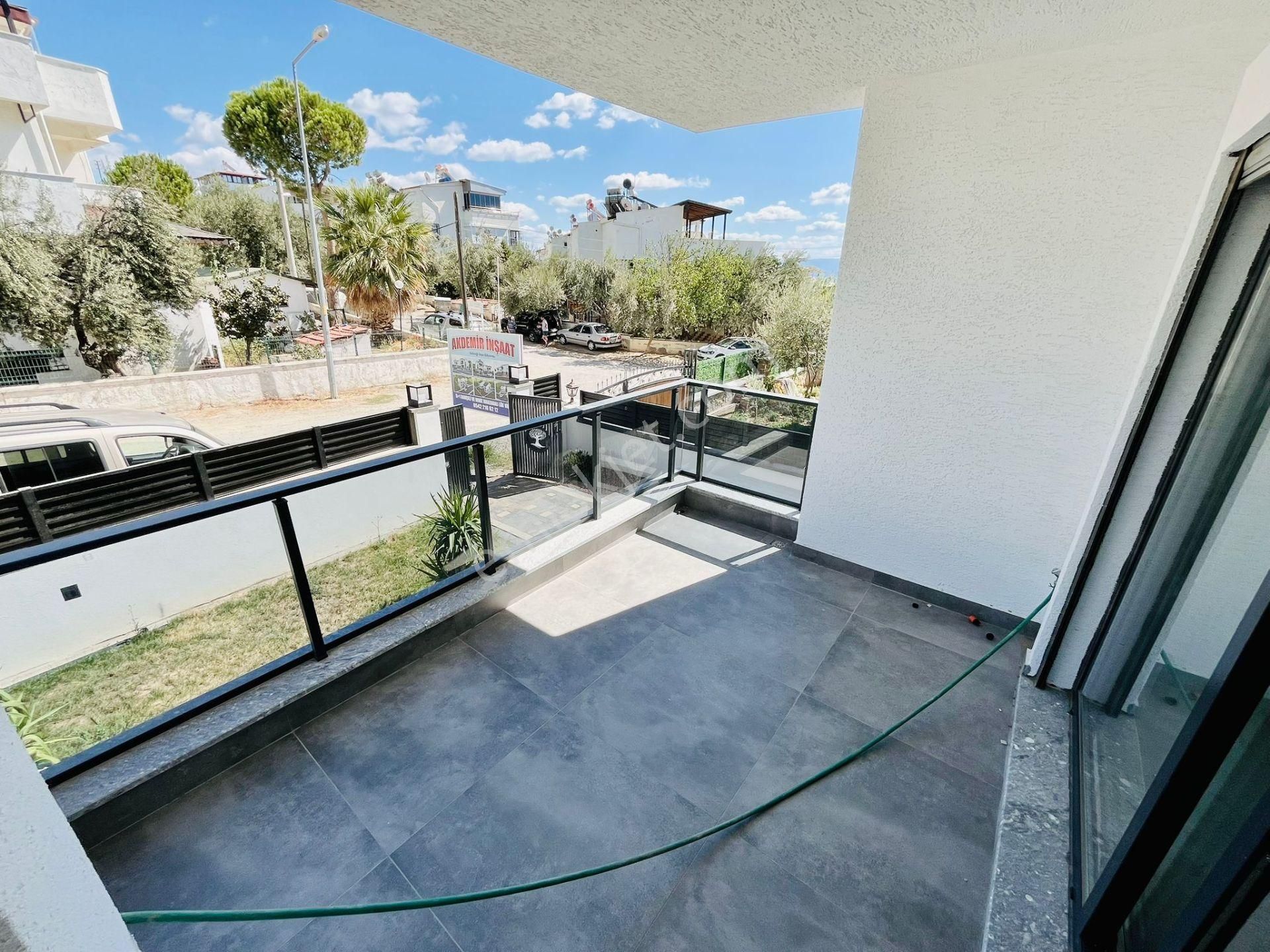 Yükselden Satılık Körfez Manzarasına Doyamayacağınız Tam Bağımsız Villa - Görsel 33