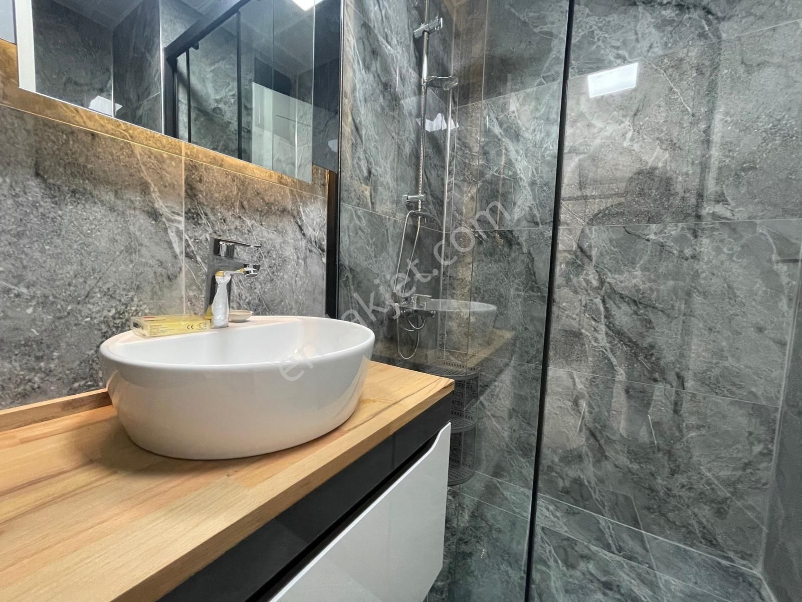 Eryaman Vera Starda Metro Yakını Eşyalı Kiralık 1+1 - Görsel 22