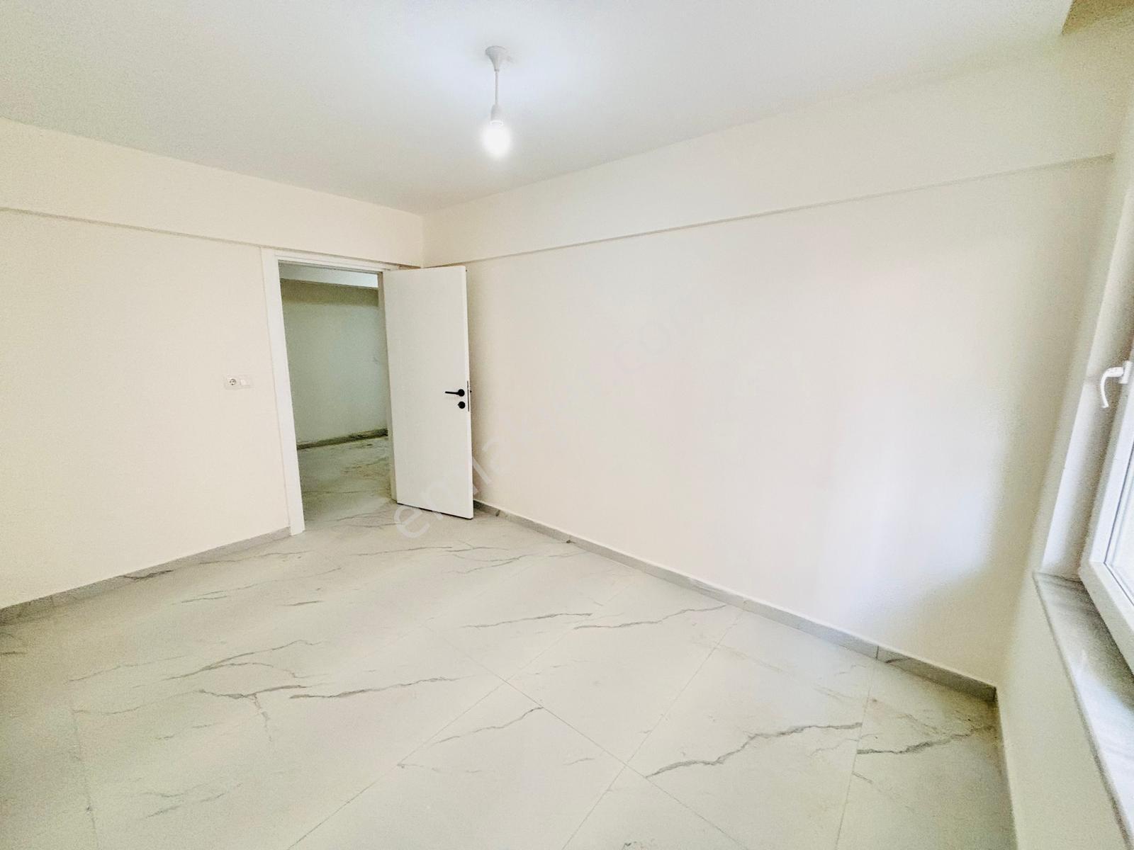 Alanya Merkez – Güller Pınarında Tadilatlı 2+1 Bahçe Katı Daire - Görsel 19