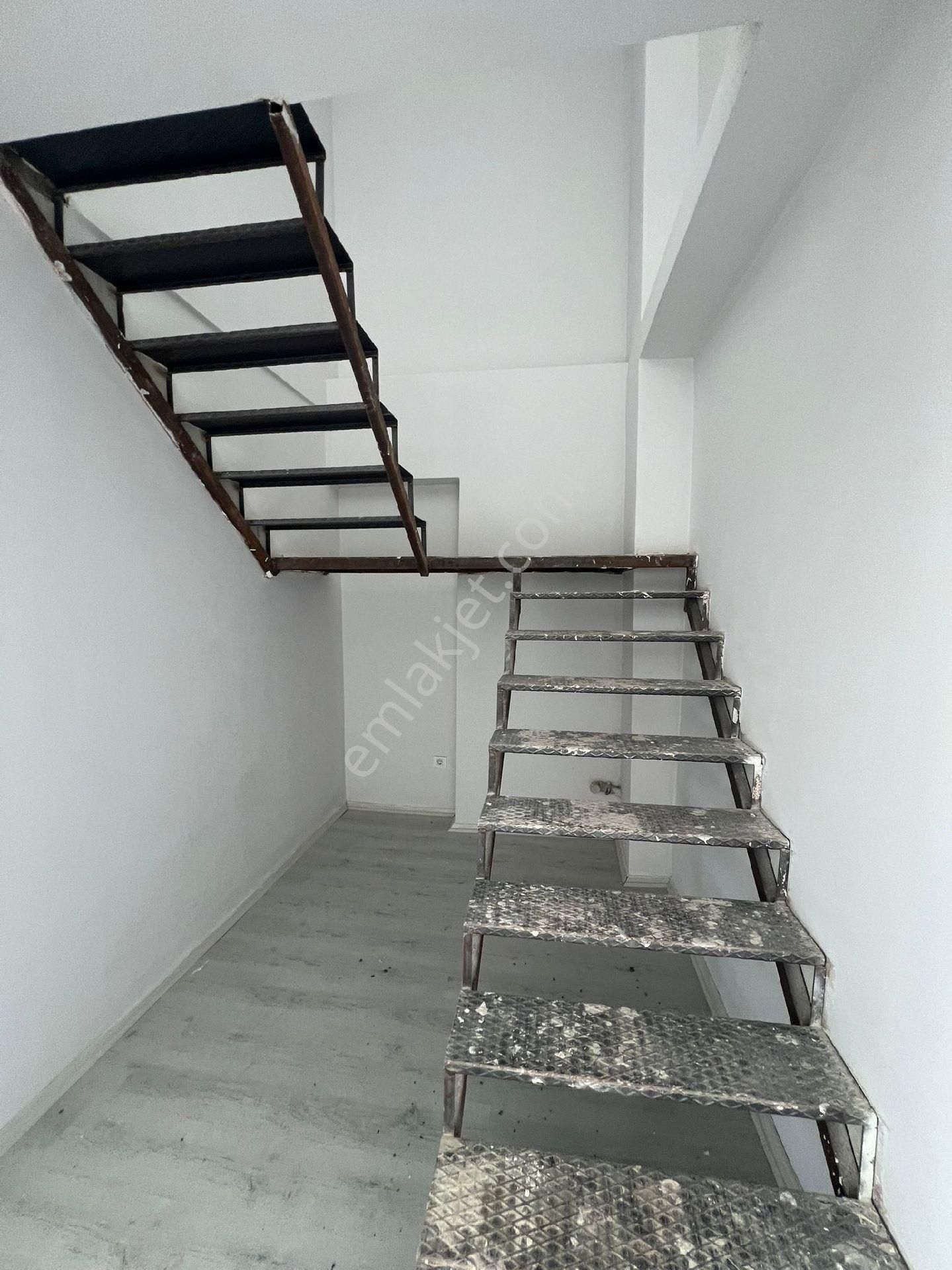 Bahçeşehir Hayatpark 2 Sitesi Sifir Boş Satılık Dublex Daire - Görsel 5