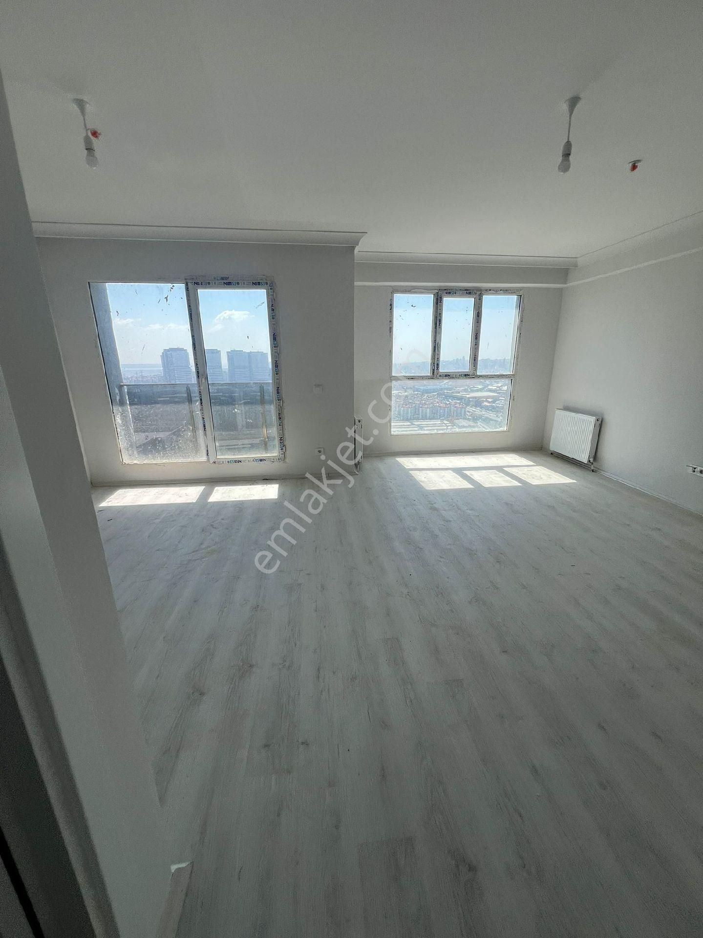 Bahçeşehir Hayatpark 2 Sitesi Sifir Boş Satılık Dublex Daire - Görsel 9