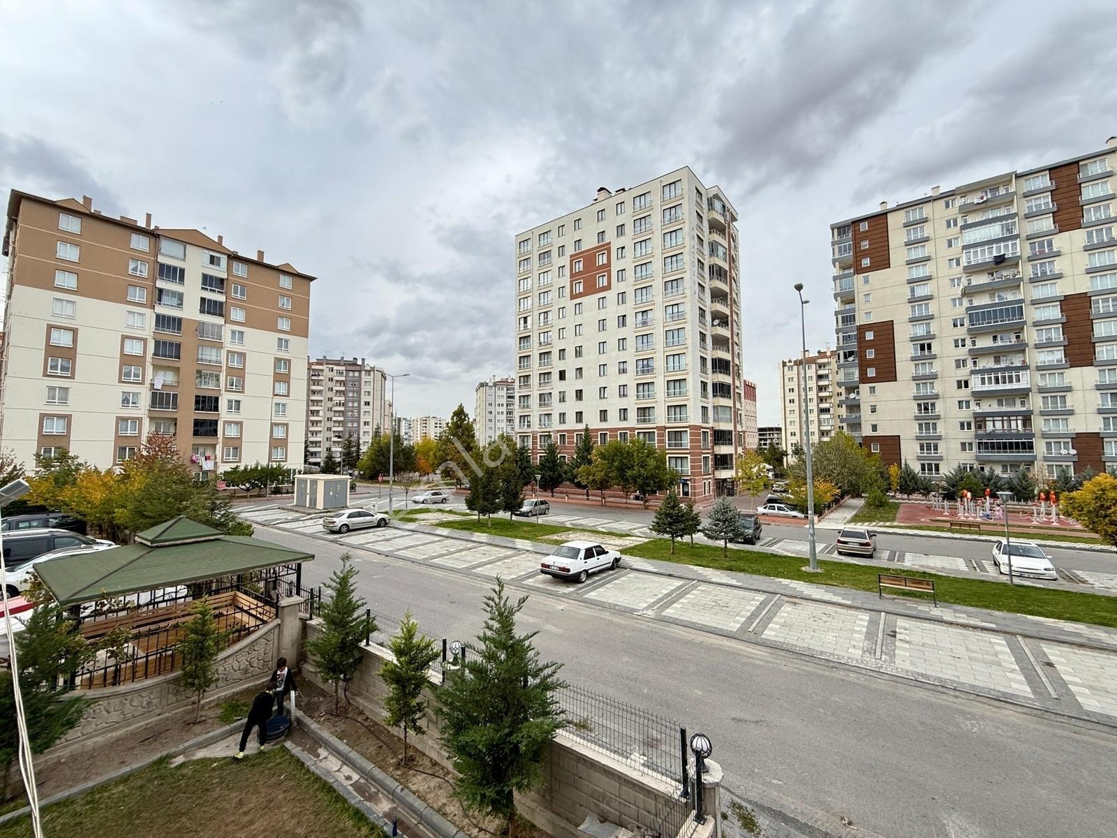 Acill..! 4+1 Sıfır Ayarın'da Meskenli Emsallerinin En Uygunu - Görsel 21