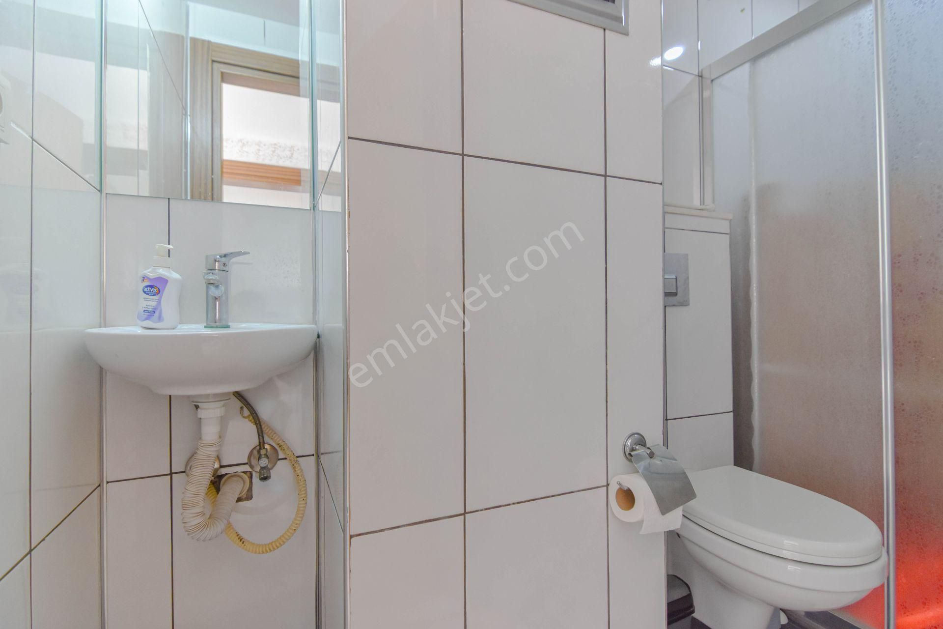 Kuşadası Soğucak'ta Havuzlu Site İçinde 5+1 Villa - Görsel 33