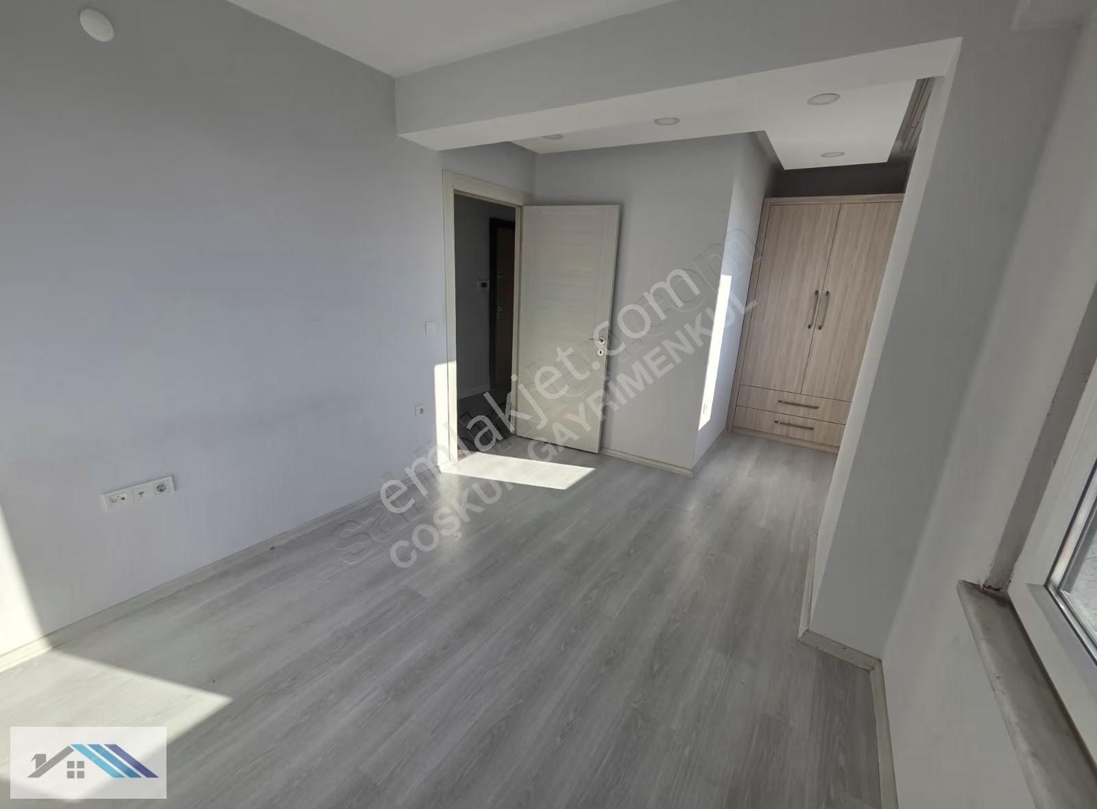 Pendik Velibababa Ankara Cadddesine 2. Bina Kiralık Dublex - Görsel 2