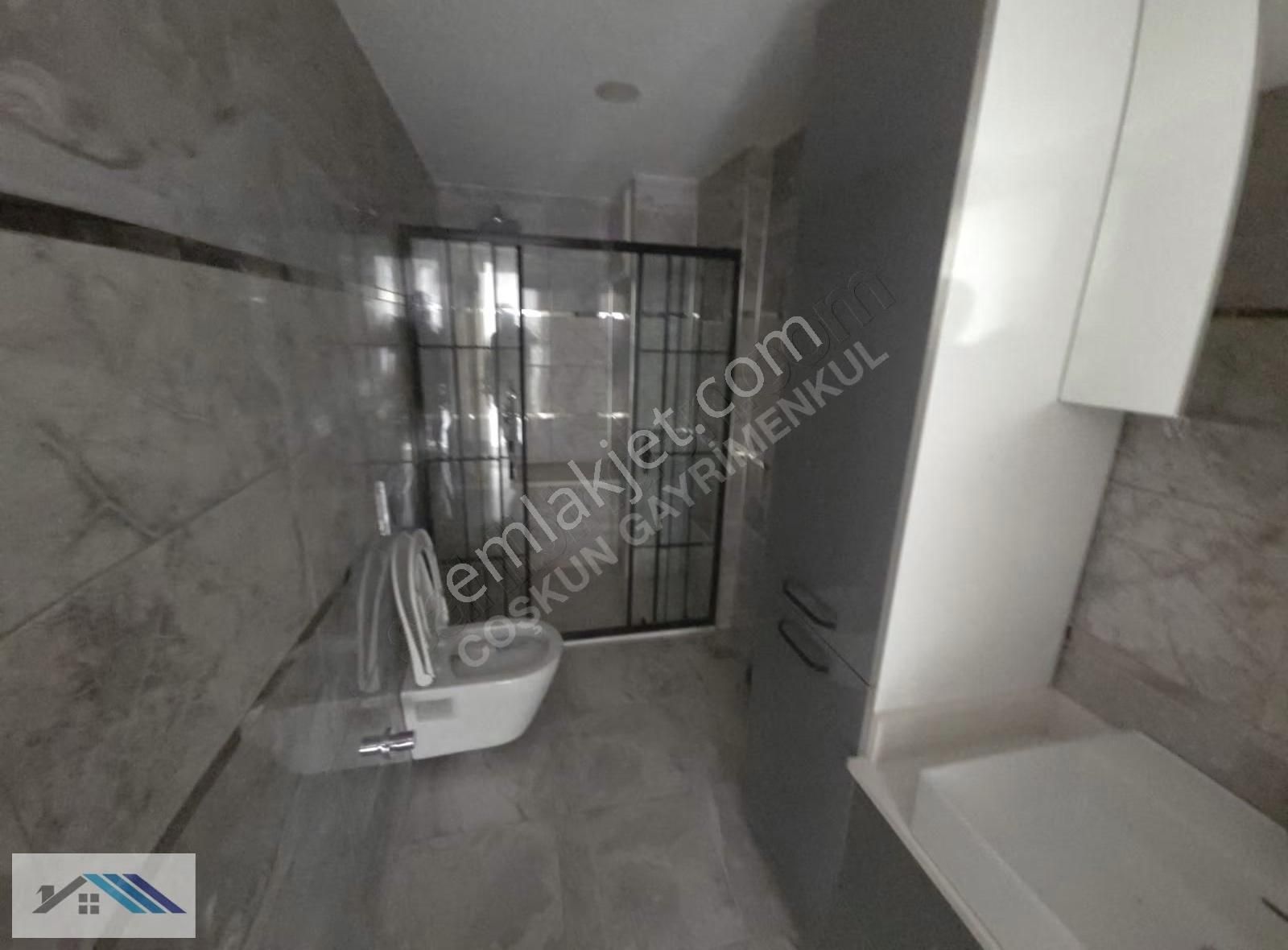 Pendik Velibababa Ankara Cadddesine 2. Bina Kiralık Dublex - Görsel 7