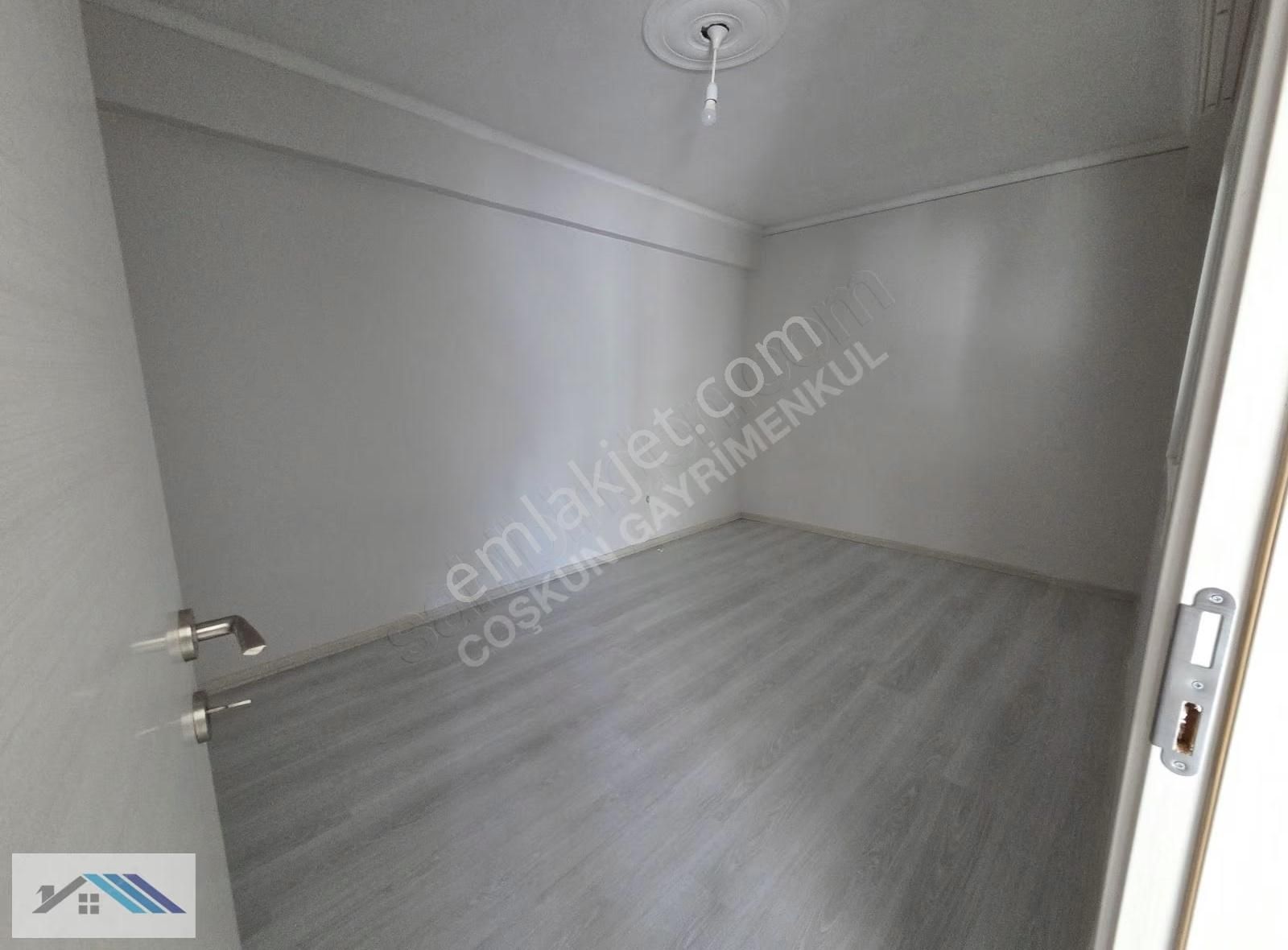 Pendik Velibababa Ankara Cadddesine 2. Bina Kiralık Dublex - Görsel 19
