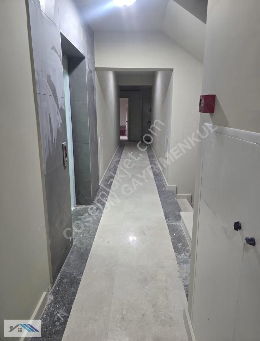 Pendik Sahil Kiralık 3+1 Tüm Camlar Oto Panjurlu Klimalı - Görsel 18