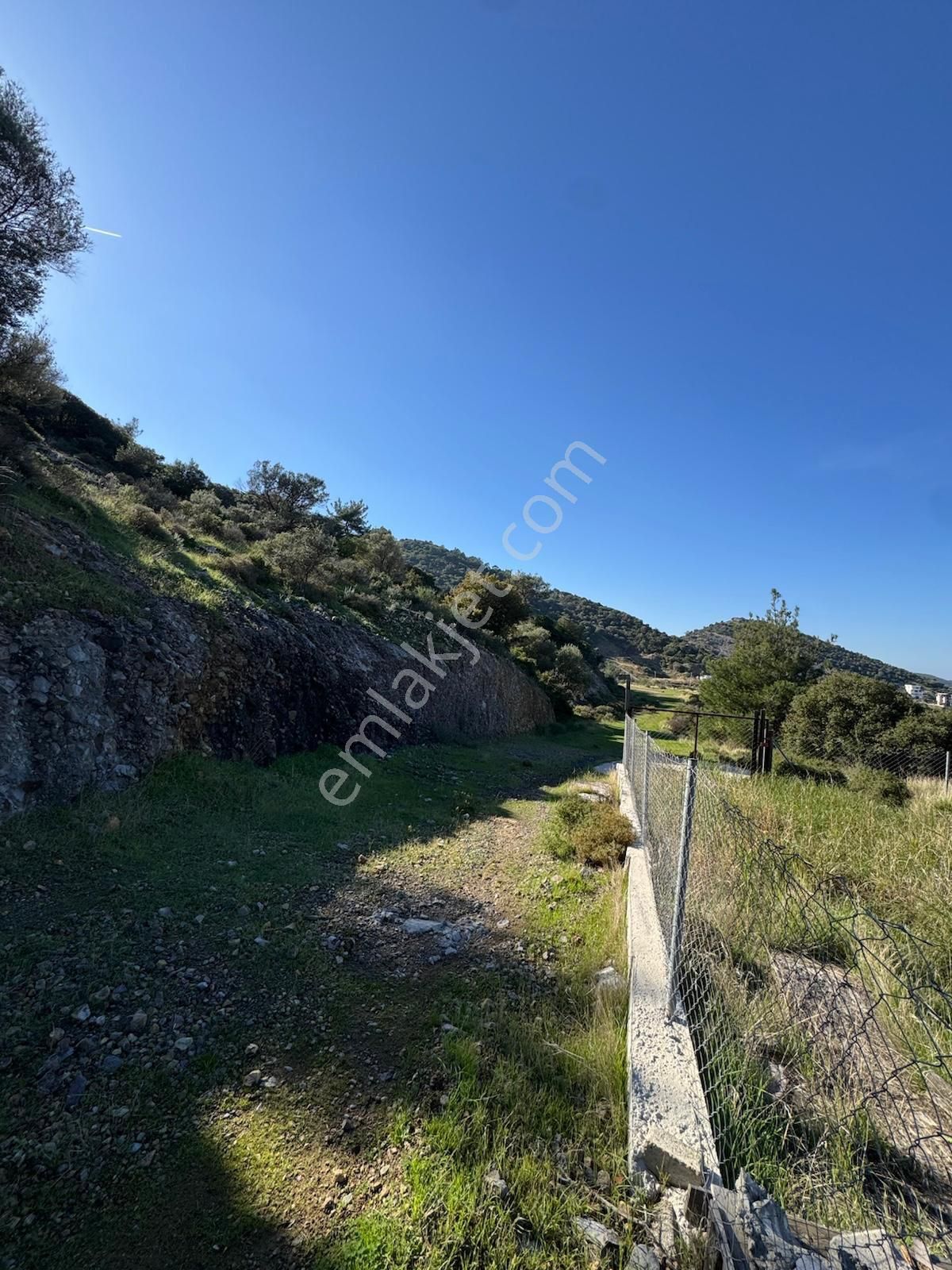 Turyap Foça'dan Sazlıca'da Panoramik Deniz Manzaralı Arsa - Görsel 5